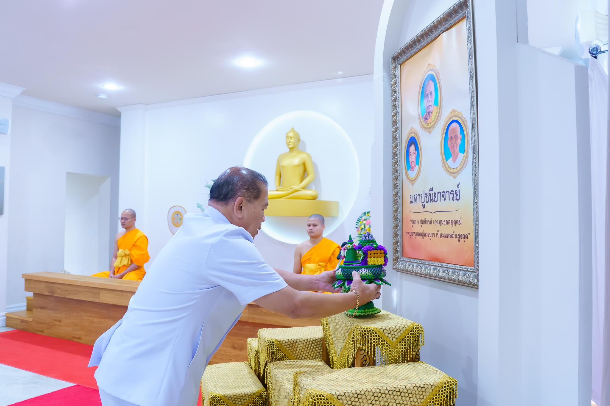 วัดพระธรรมกายปาล์มบีช จัดพิธีบำเพ็ญกุศลเนื่องในวันมหาปูชนียาจารย์