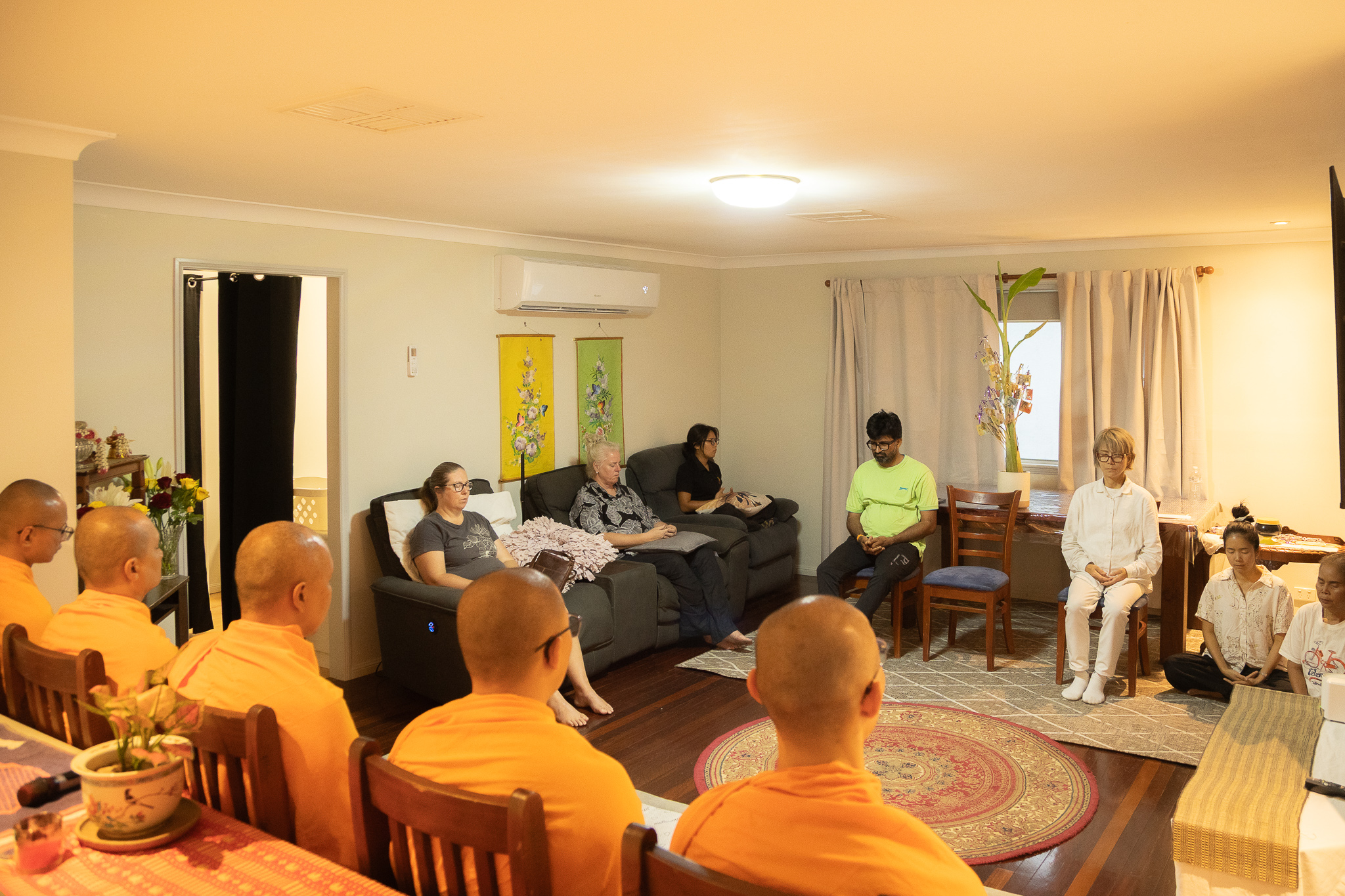 วัดพระธรรมกายนครซิดนีย์ จัดปฏิบัติธรรม ณ เมือง Emerald