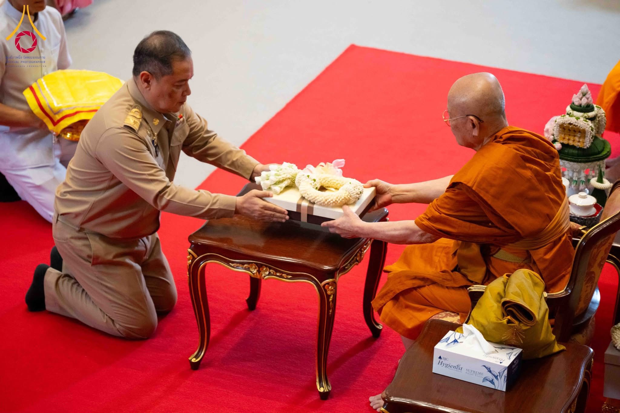 พิธีต้อนรับพระบัญชาสมเด็จพระสังฆราช แต่งตั้งเจ้าอาวาสวัดพระธรรมกาย เป็นที่ปรึกษาเจ้าคณะจังหวัดปทุมธานี
