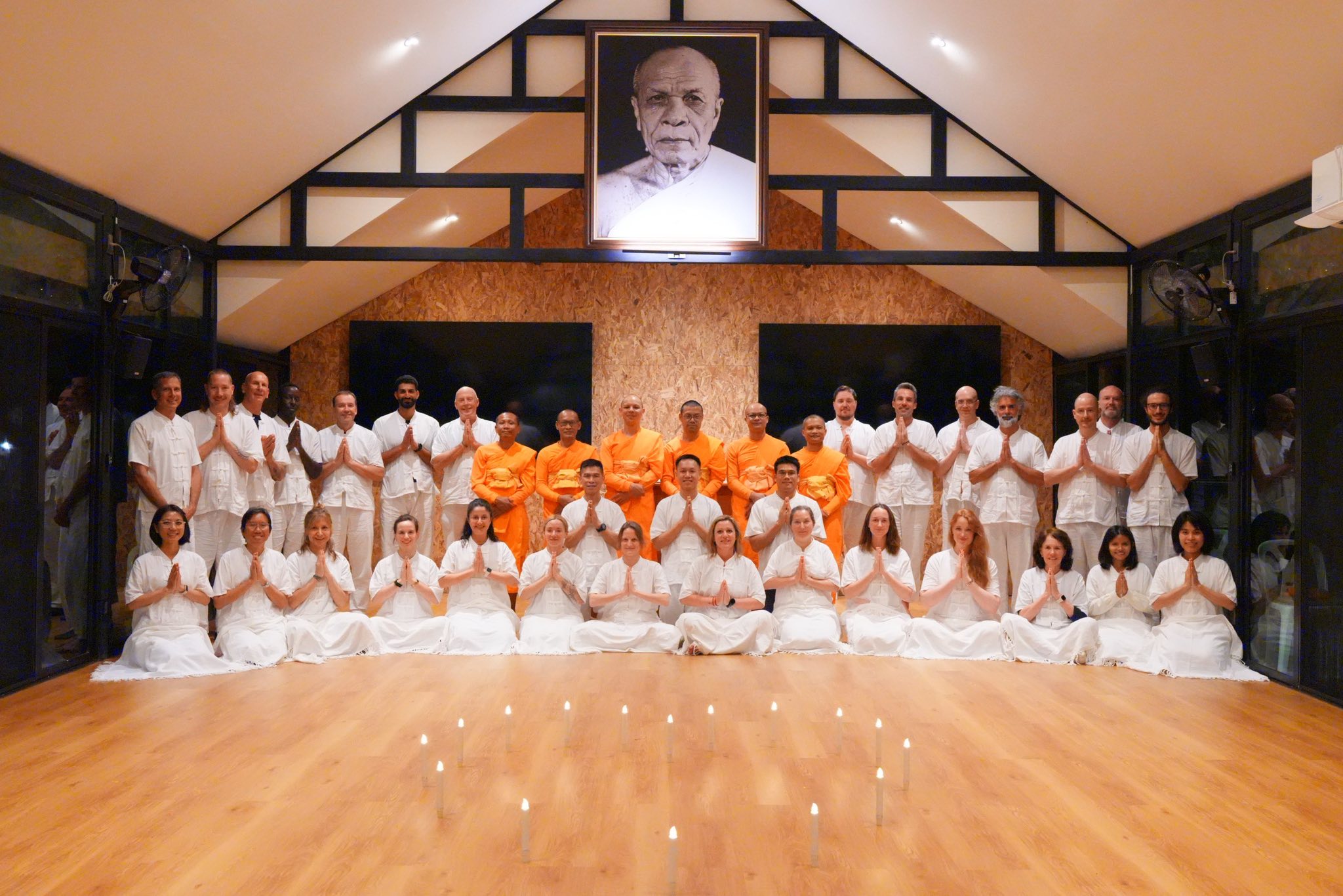 ศูนย์ปฏิบัติธรรมนานาชาติปาย จัดปฏิบัติธรรมสำหรับชาวต่างชาติ รุ่นที่ 33