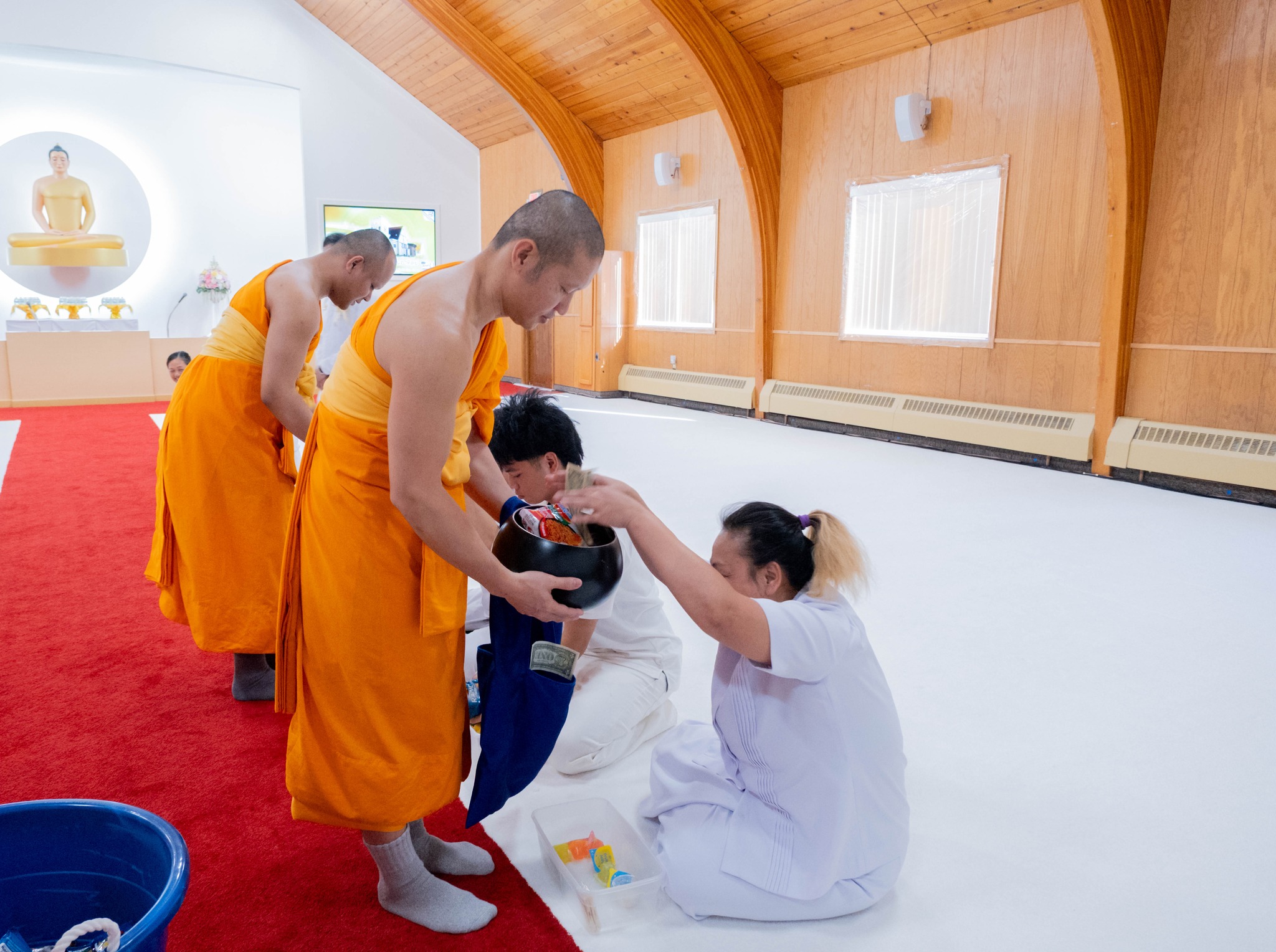 วัดพระธรรมกายมินเนโซตา จัดงานบุญวันอาทิตย์