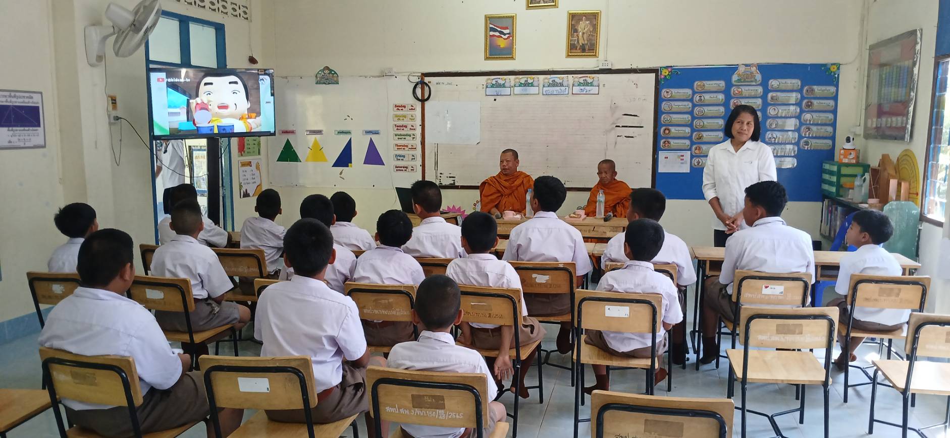 บรรยากาศชวนบวชสามเณรภาคฤดูร้อน จ.สุพรรณบุรี