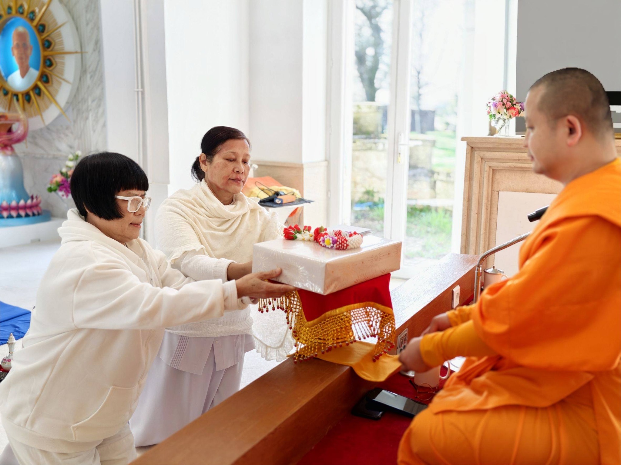 วัดพระธรรมกายบอร์คโด จัดงานบุญวันอาทิตย์