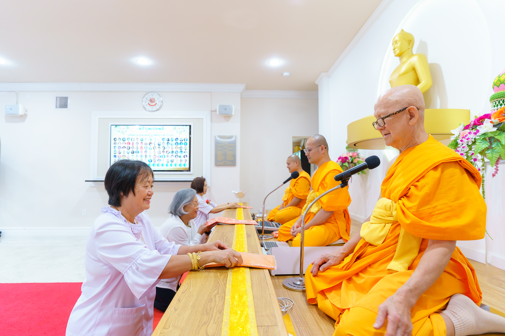 วัดพระธรรมกายปาล์มบีช จัดงานบุญวันอาทิตย์