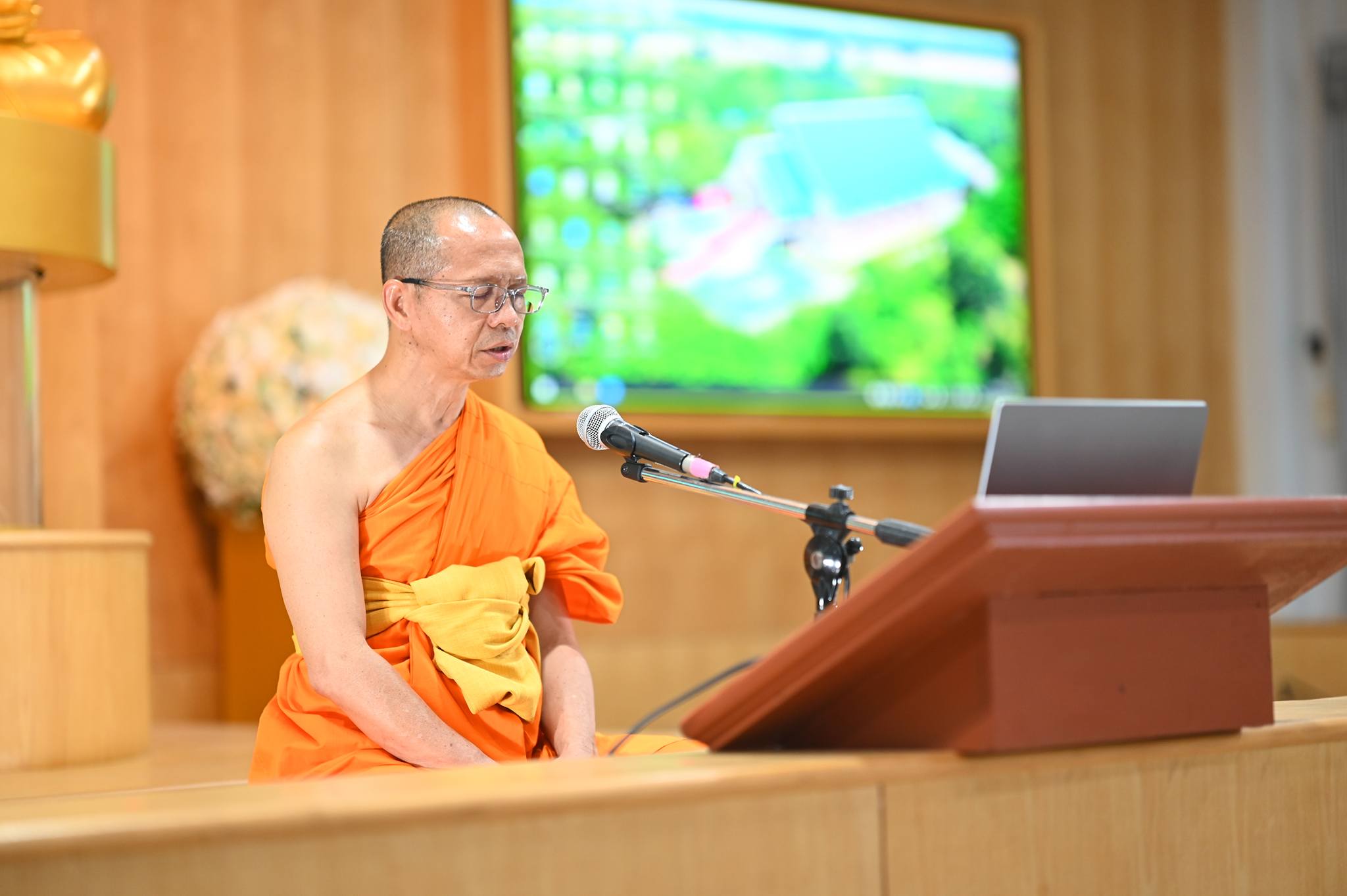 ศูนย์ปฏิบัติธรรมพนมสารคาม จัดปฏิบัติธรรมประจำสัปดาห์