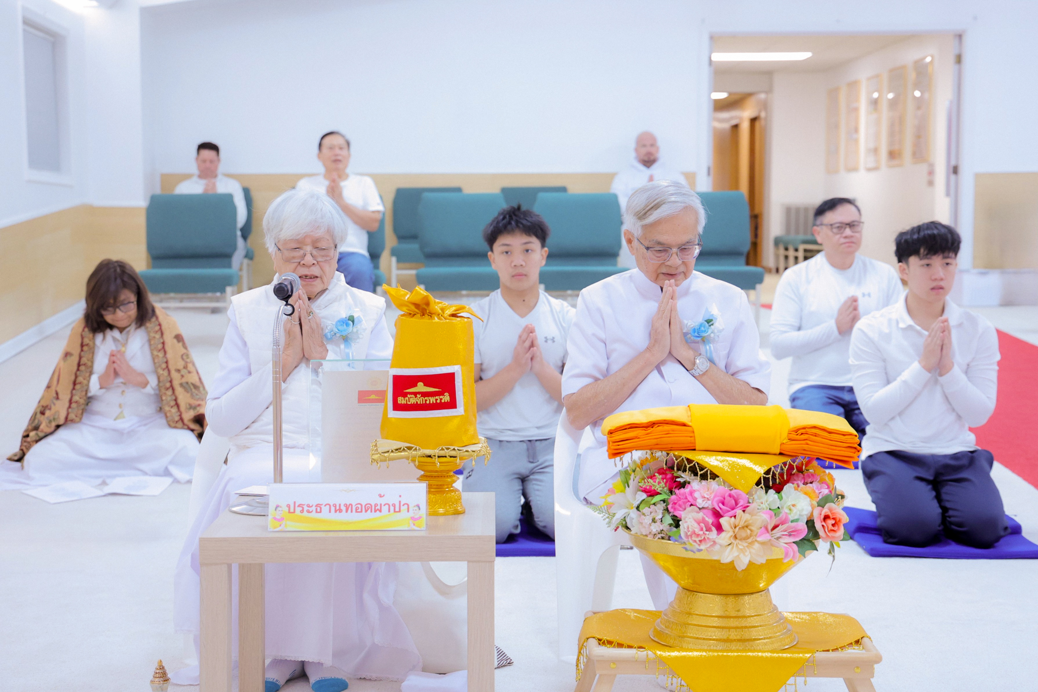 วัดพระธรรมกายจอร์เจีย จัดงานบุญวันอาทิตย์ และพิธีทอดผ้าป่าบำรุงวัด