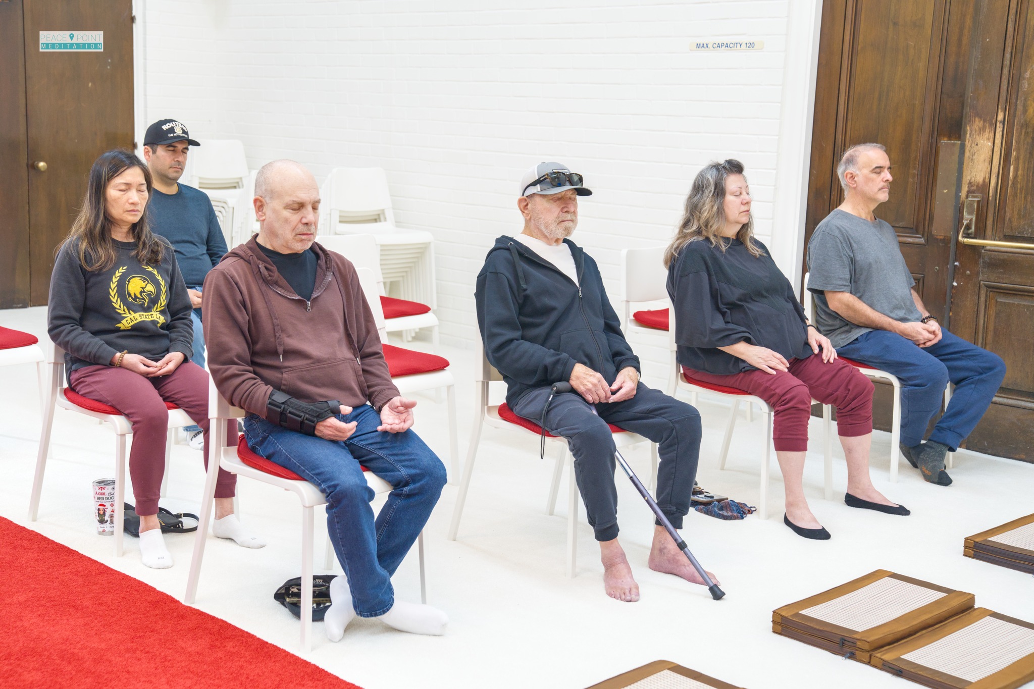 วัดพระธรรมกายแคลิฟอร์เนีย จัดกิจกรรมฝึกสมาธิให้กับชาวท้องถิ่น