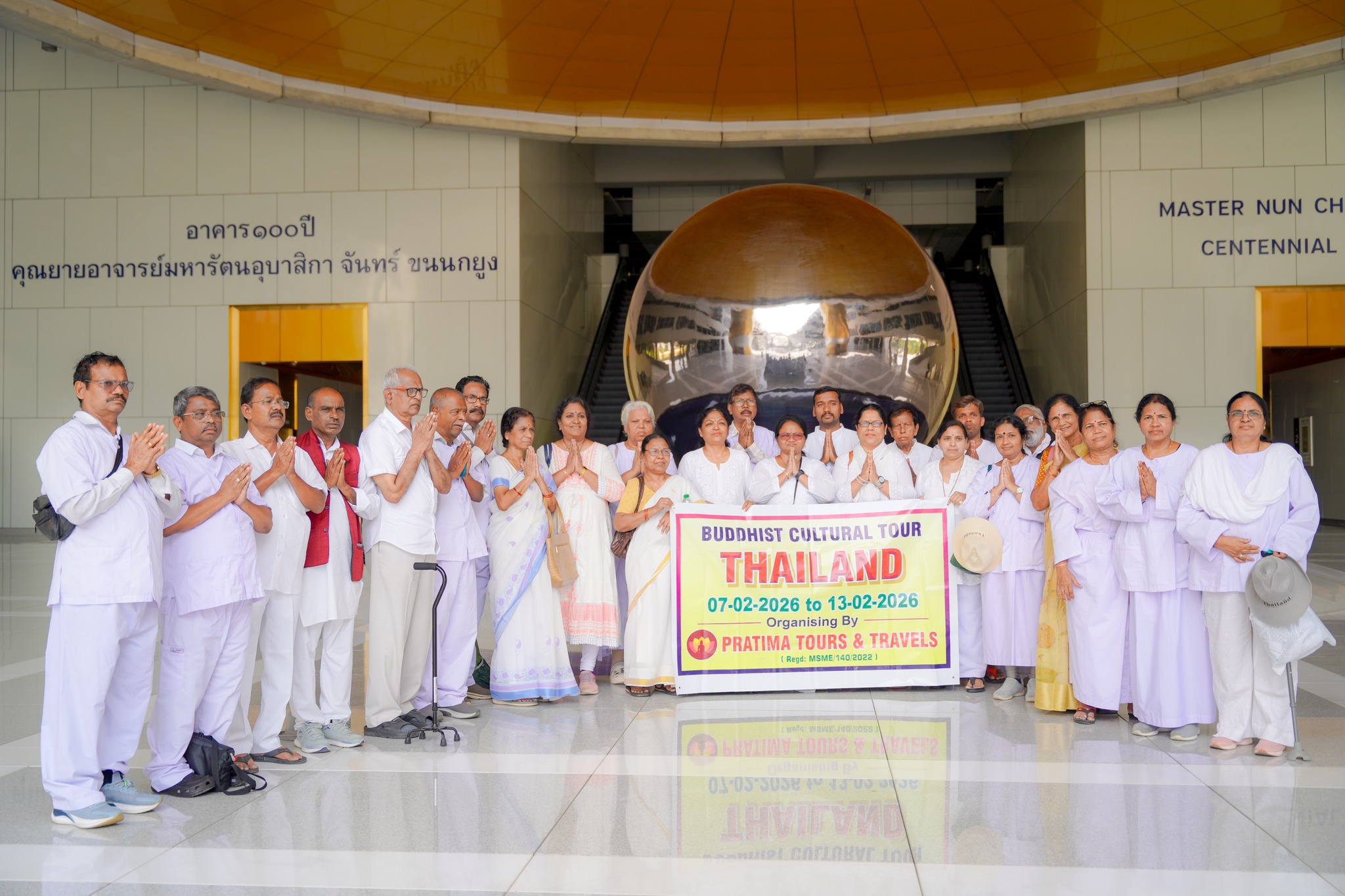 คณะชาวอินเดีย เดินทางมาเยี่ยมชมวัดพระธรรมกาย