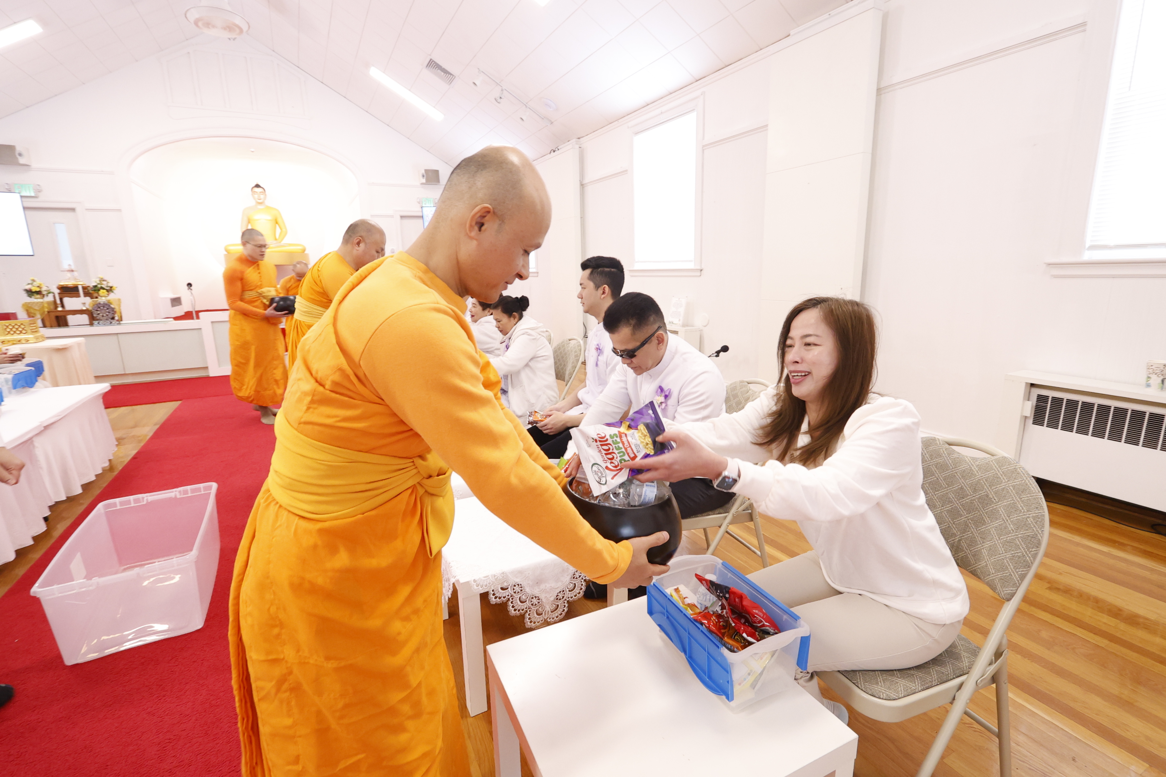 วัดพระธรรมกายบอสตัน จัดงานบุญวันอาทิตย์