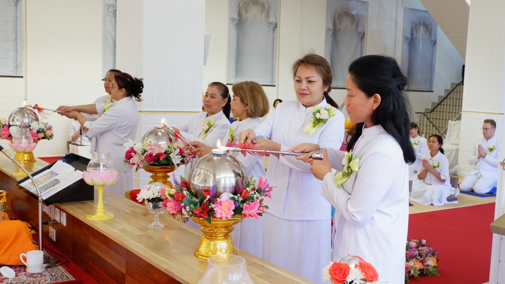 วัดพุทธนอร์ดไรน์-เวสท์ฟาเลน จัดงานบุญบูชาข้าวพระ