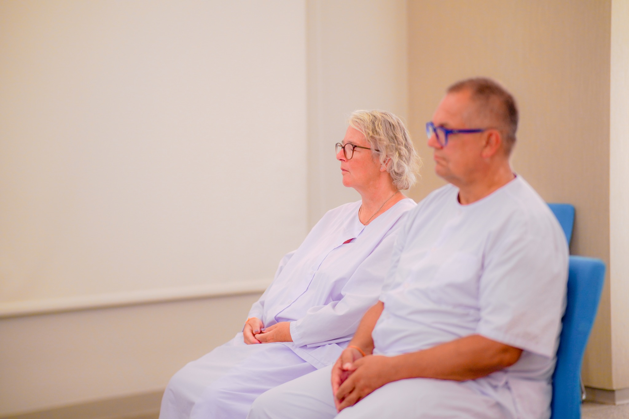 ชาวเยอรมัน เดินทางมาเยี่ยมชมวัดพระธรรมกาย