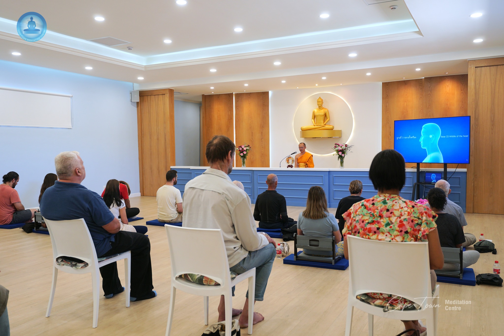 วัดพุทธเคปทาวน์ จัดกิจกรรมสอนสมาธิให้กับชาวท้องถิ่น