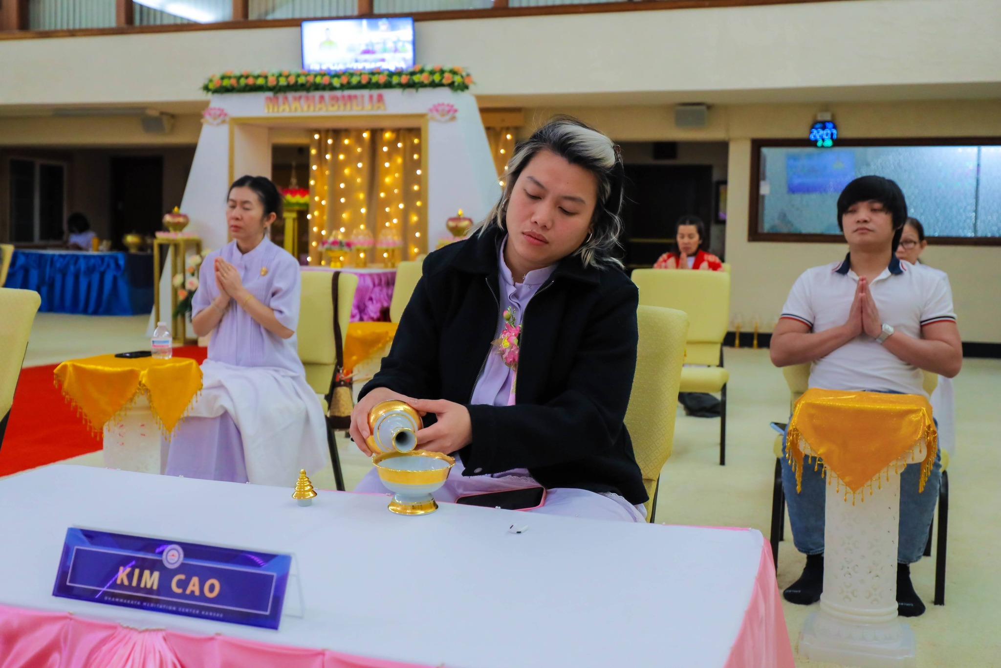 วัดพระธรรมกายแคนซัส จัดงานบุญบูชาข้าวพระ