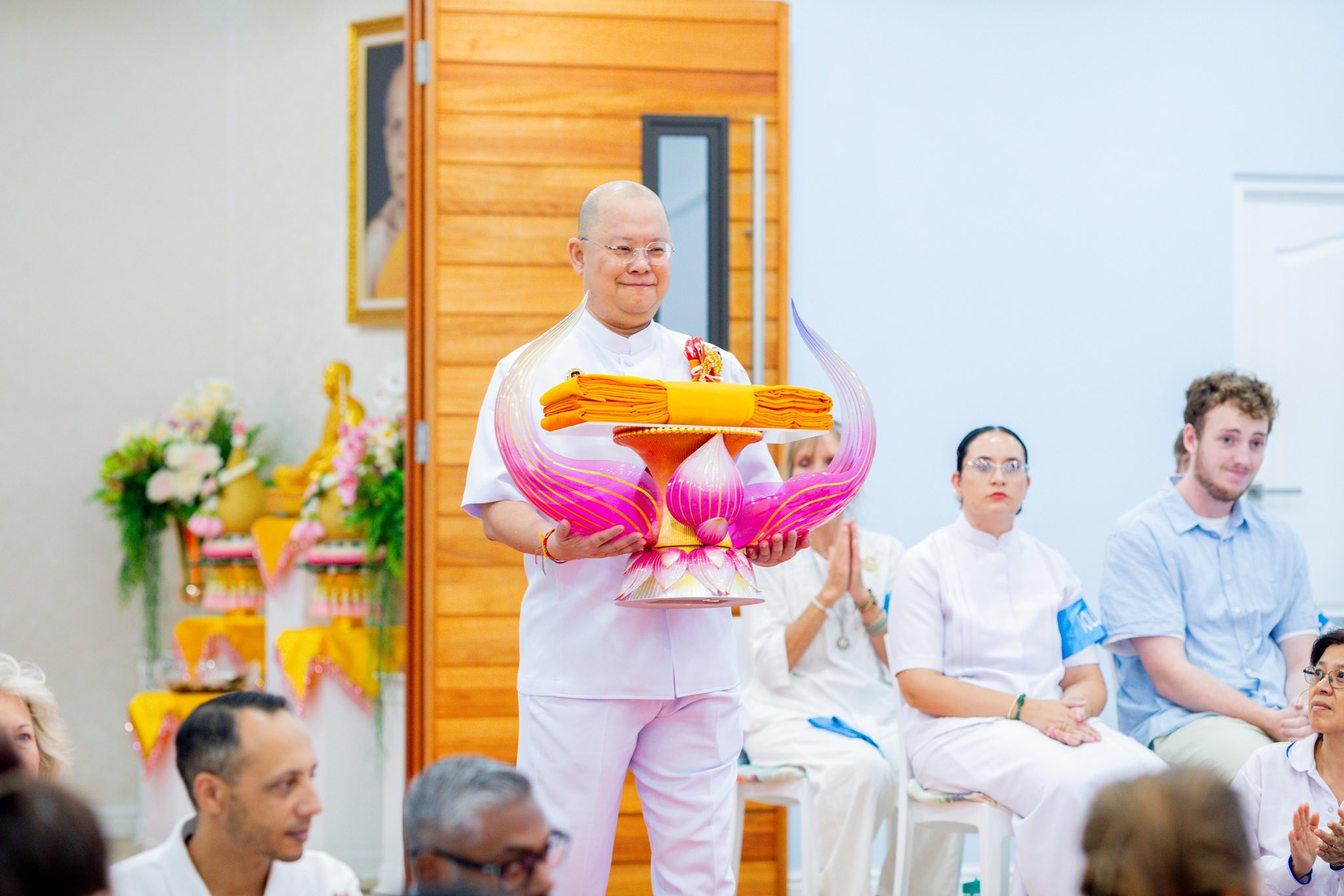 วัดพุทธเคปทาวน์ สาธารณรัฐแอฟริกาใต้ จัดพิธีสมโภชรูปเหมือนพระมงคลเทพมุนี หลวงปู่วัดปากน้ำ องค์แรกในทวีปแอฟริกา