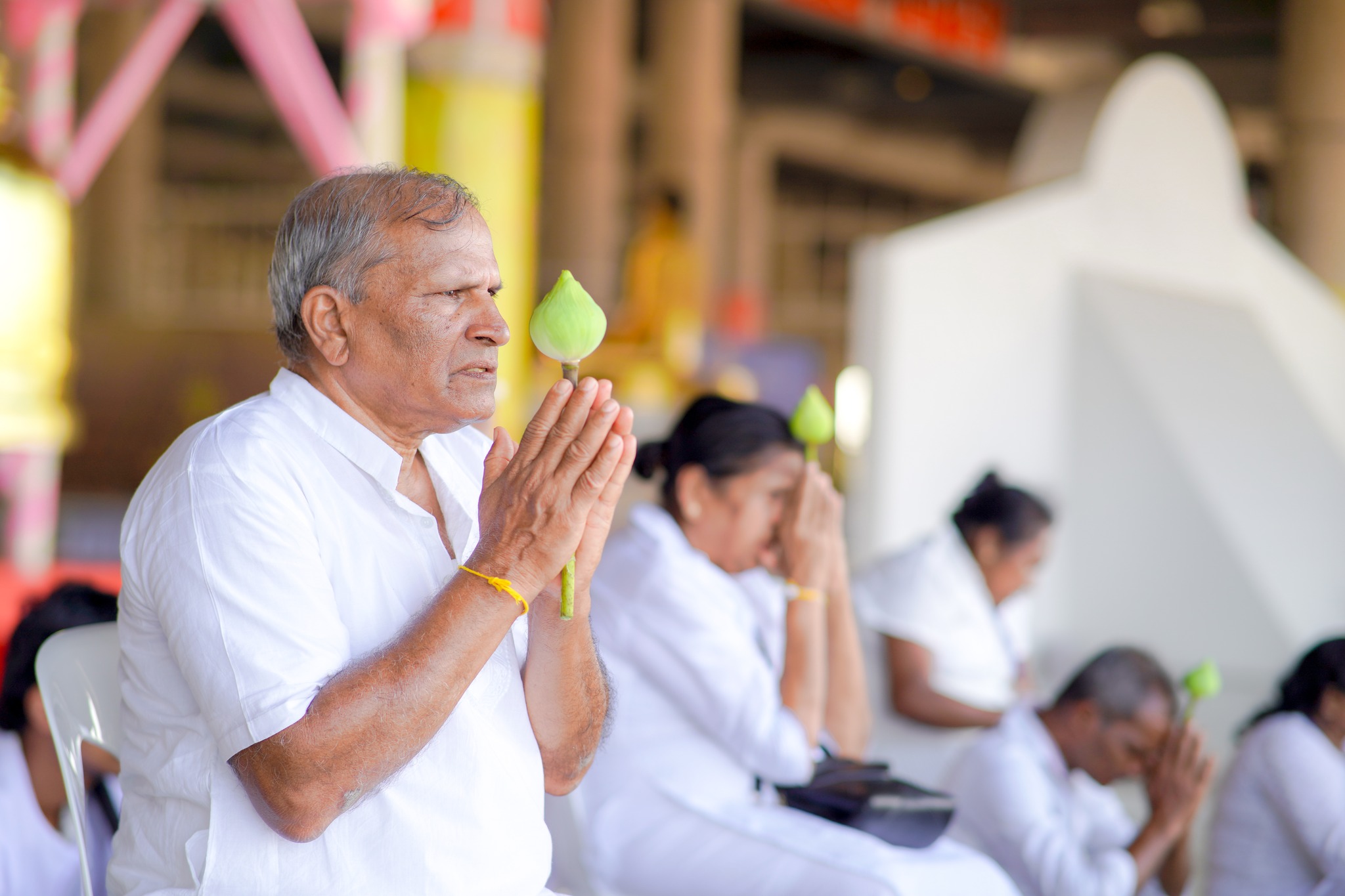 ชาวศรีลังกา เดินทางมาเยี่ยมชมและปฏิบัติธรรม ณ วัดพระธรรมกาย