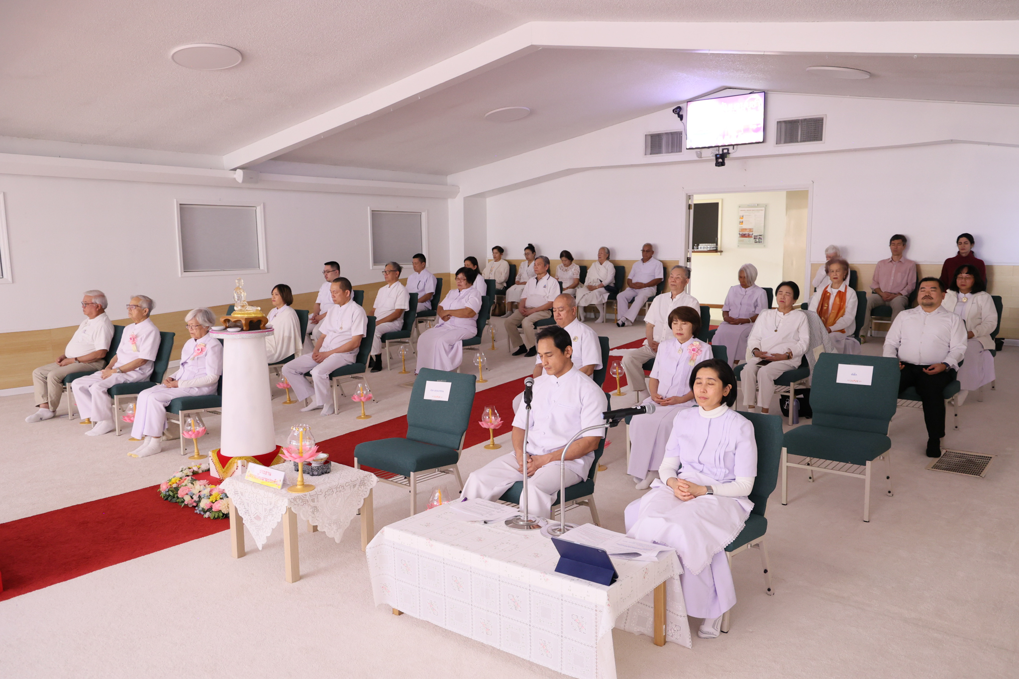 วัดพระธรรมกายจอร์เจีย จัดพิธีจุดโคมมาฆประทีป เนื่องในวันมาฆบูชา
