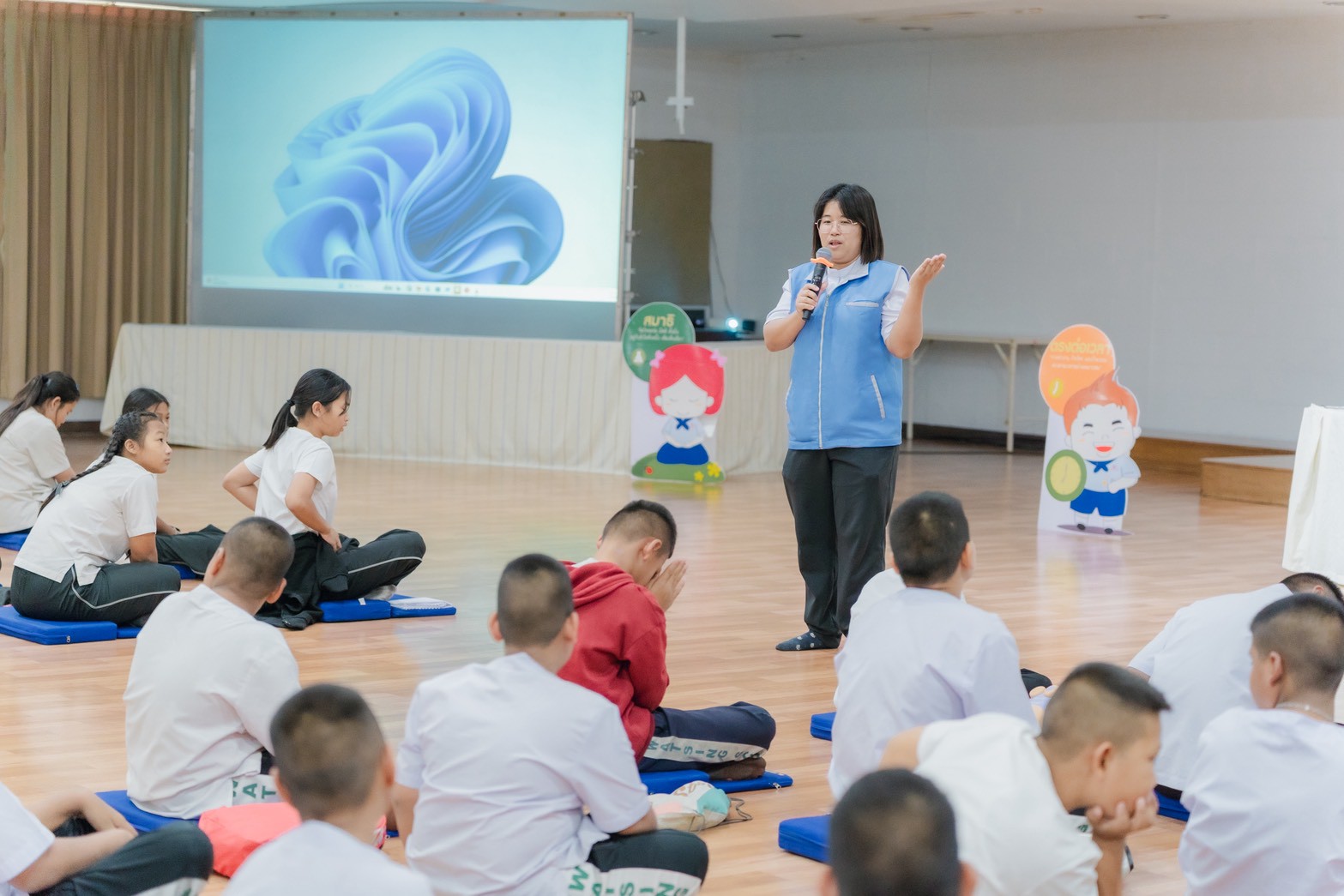 โรงเรียนวัดสิงห์ จัดค่ายคุณธรรมจริยธรรม ณ วัดพระธรรมกาย จังหวัดปทุมธานี