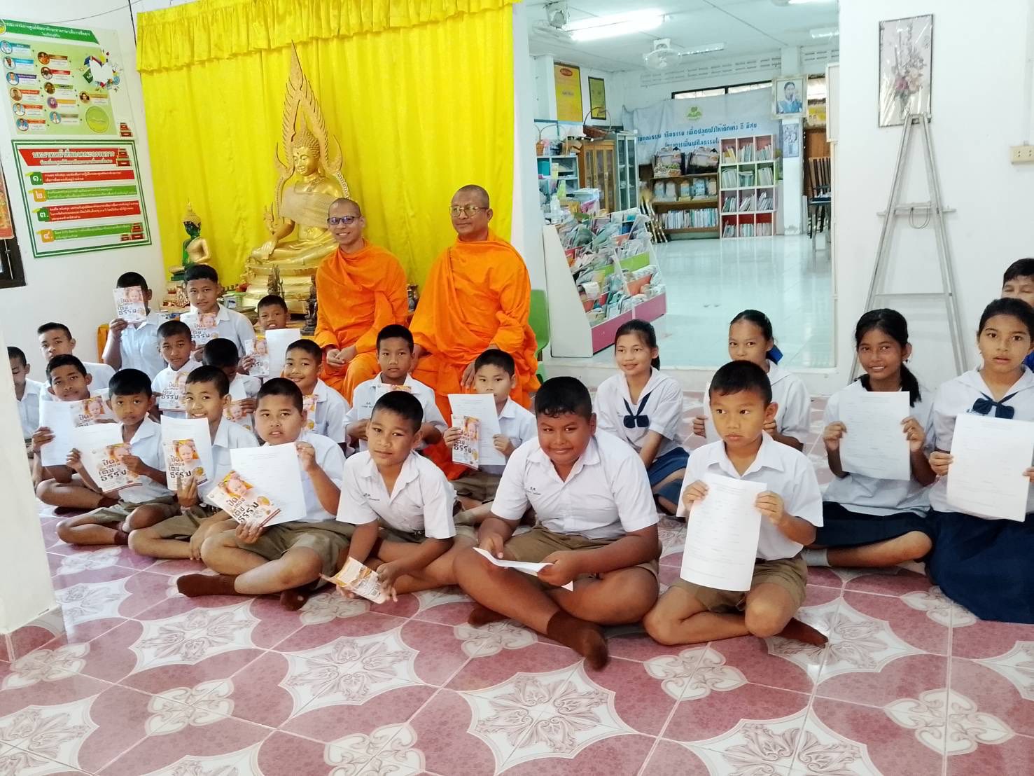 บรรยากาศชวนบวชสามเณรภาคฤดูร้อน จังหวัดนราธิวาส