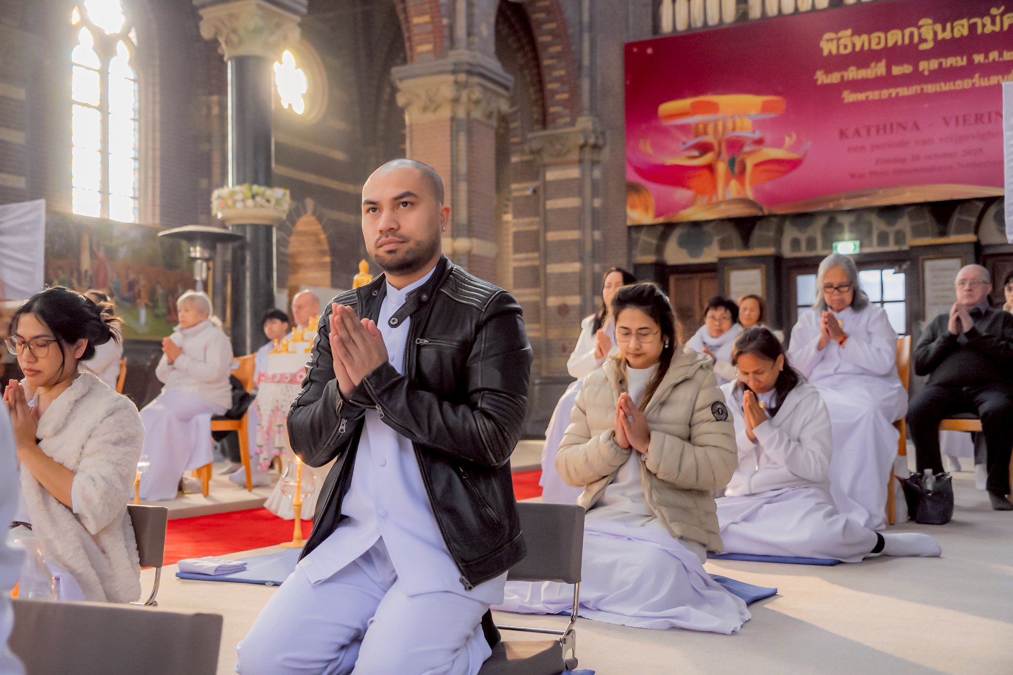 วัดพระธรรมกายเนเธอร์แลนด์ จัดงานบุญเนื่องในวันมาฆบูชา