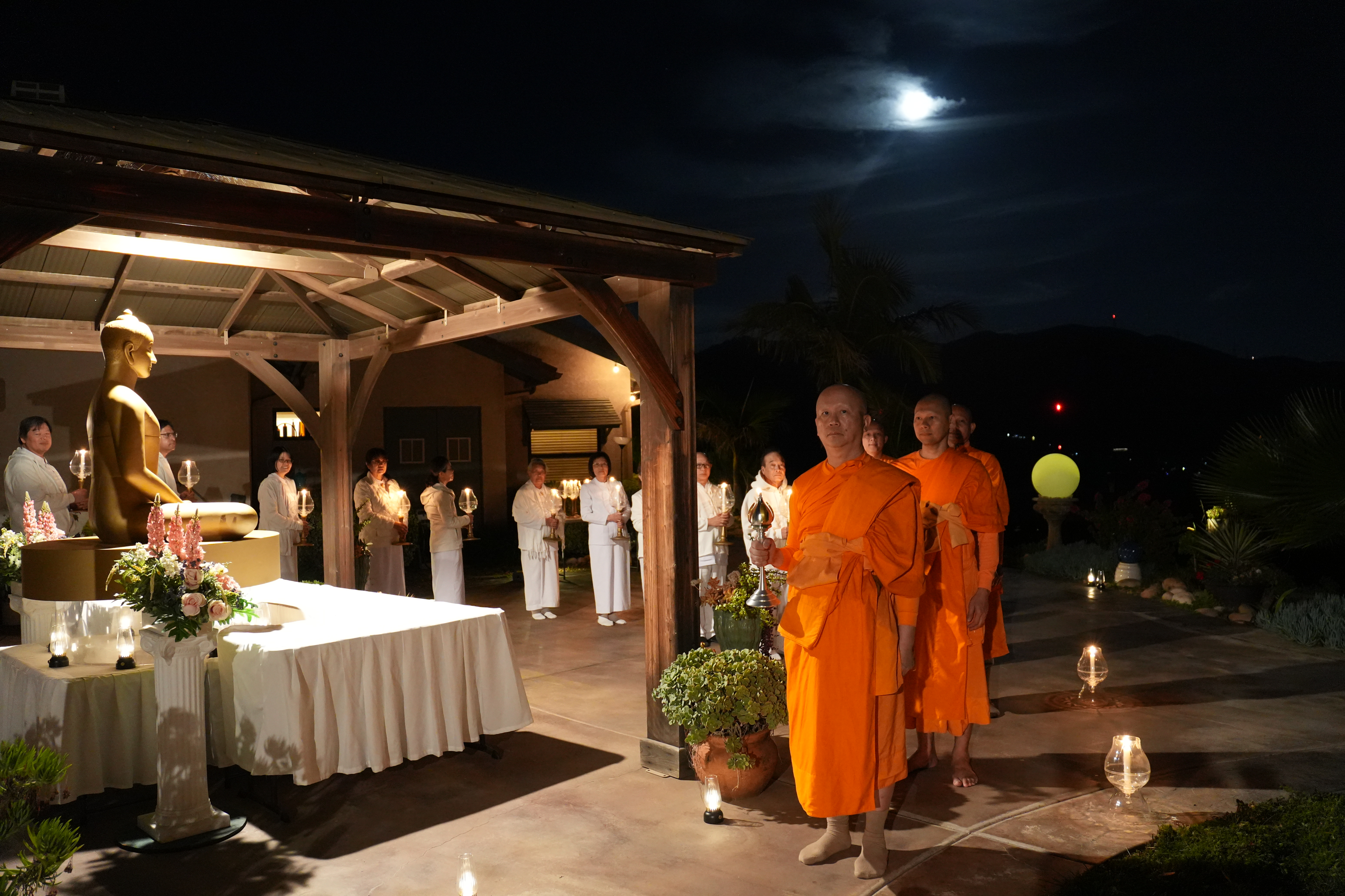 วัดภาวนาซานดิเอโก จัดงานบุญเนื่องในวันมาฆบูชา