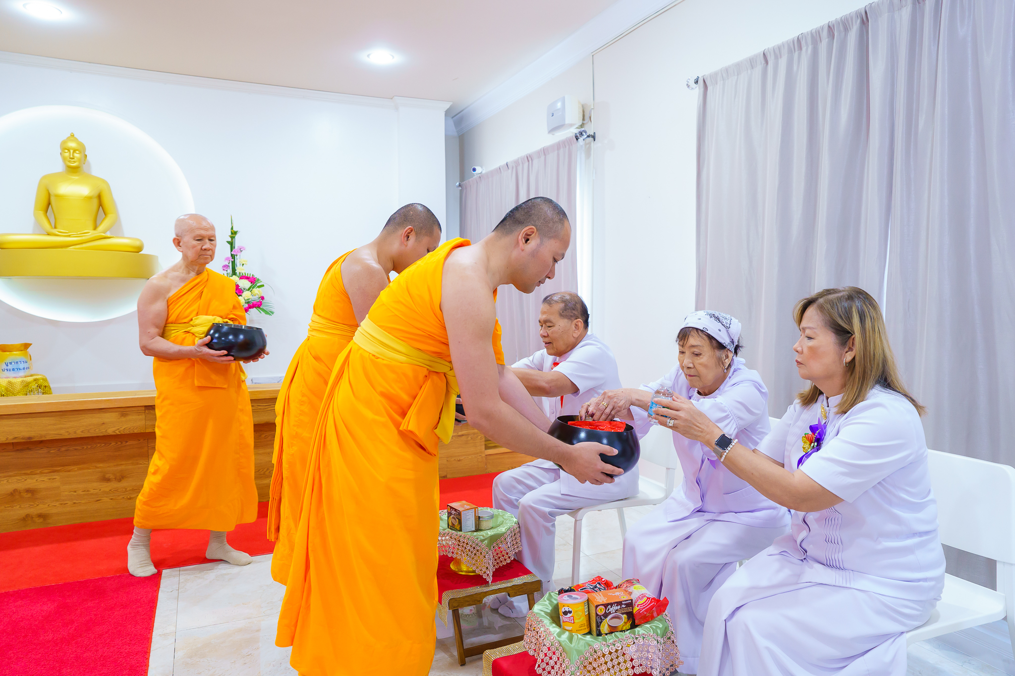 วัดพระธรรมกายปาล์มบีช จัดงานบุญวันอาทิตย์