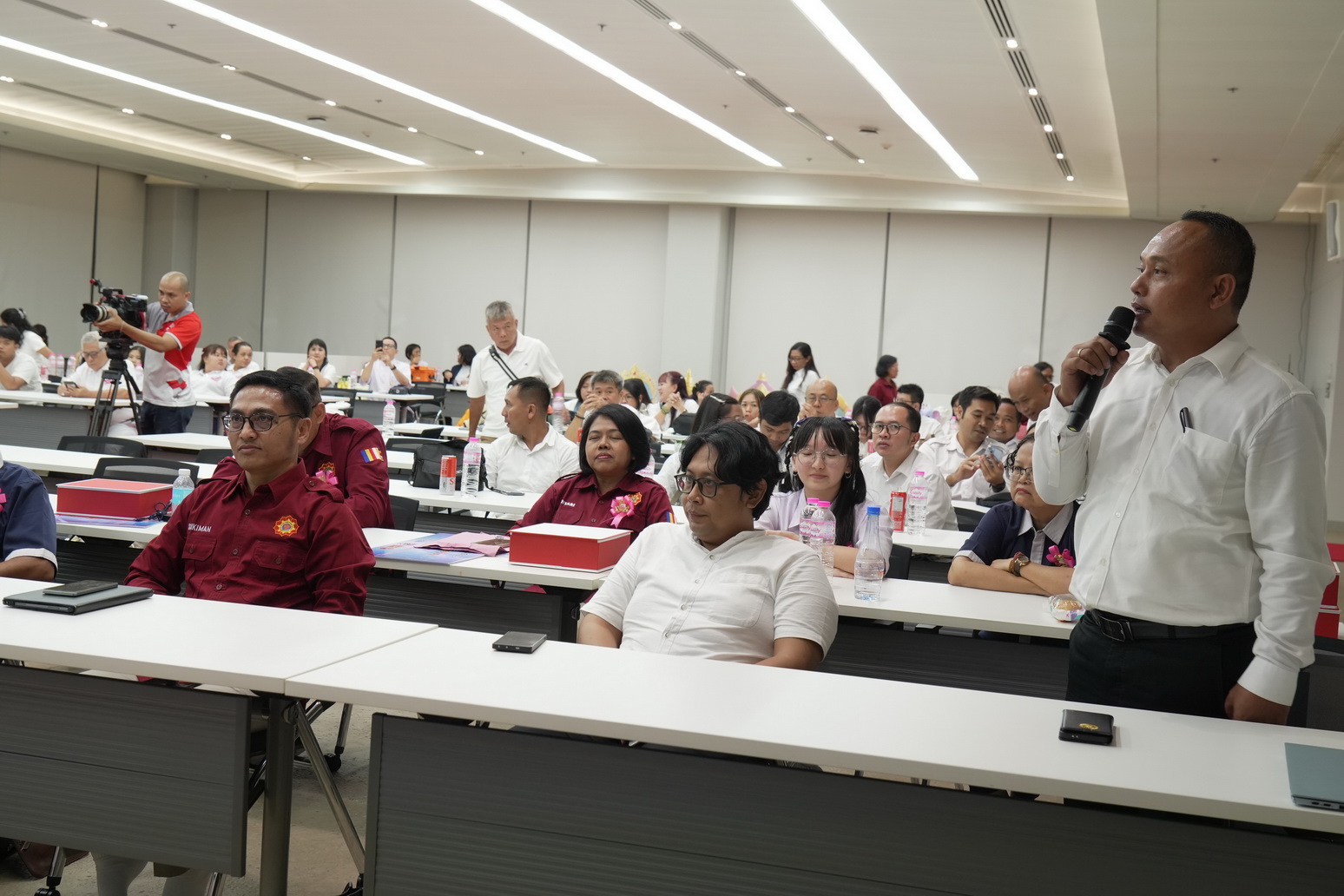 The seminar on “Multinational Collaboration to Cultivate Character, Moral Values, and Wisdom for Peaceful and Sustainable Societies”