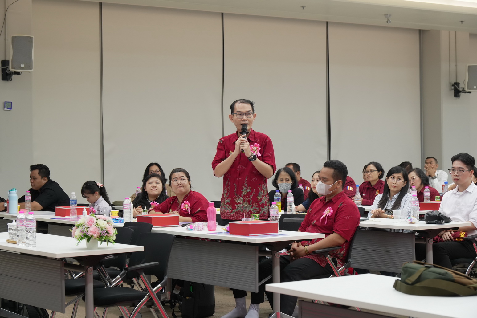 The seminar on “Multinational Collaboration to Cultivate Character, Moral Values, and Wisdom for Peaceful and Sustainable Societies”