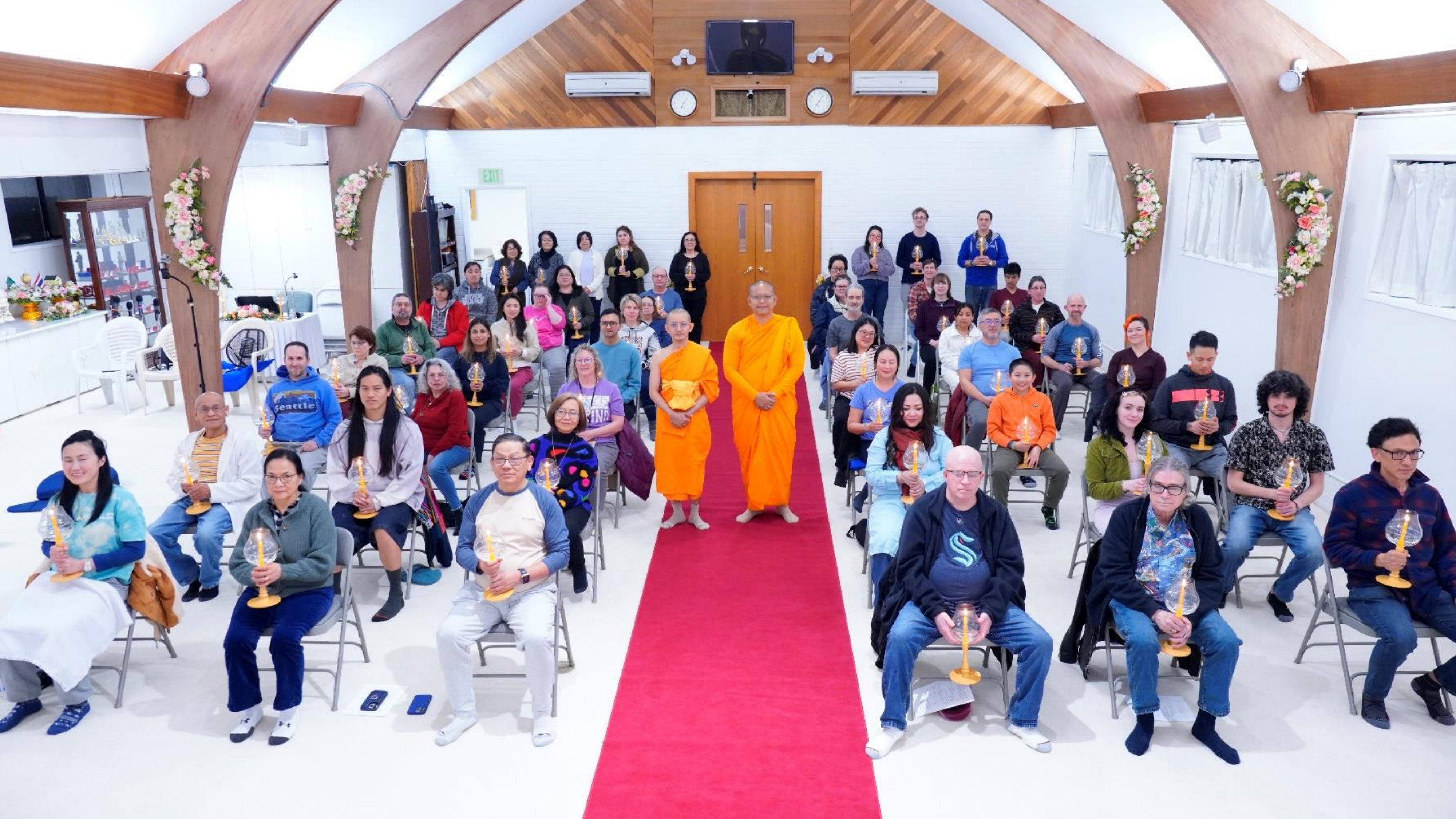 วัดพระธรรมกายซีแอตเติล จัดกิจกรรม Full Moon Meditation