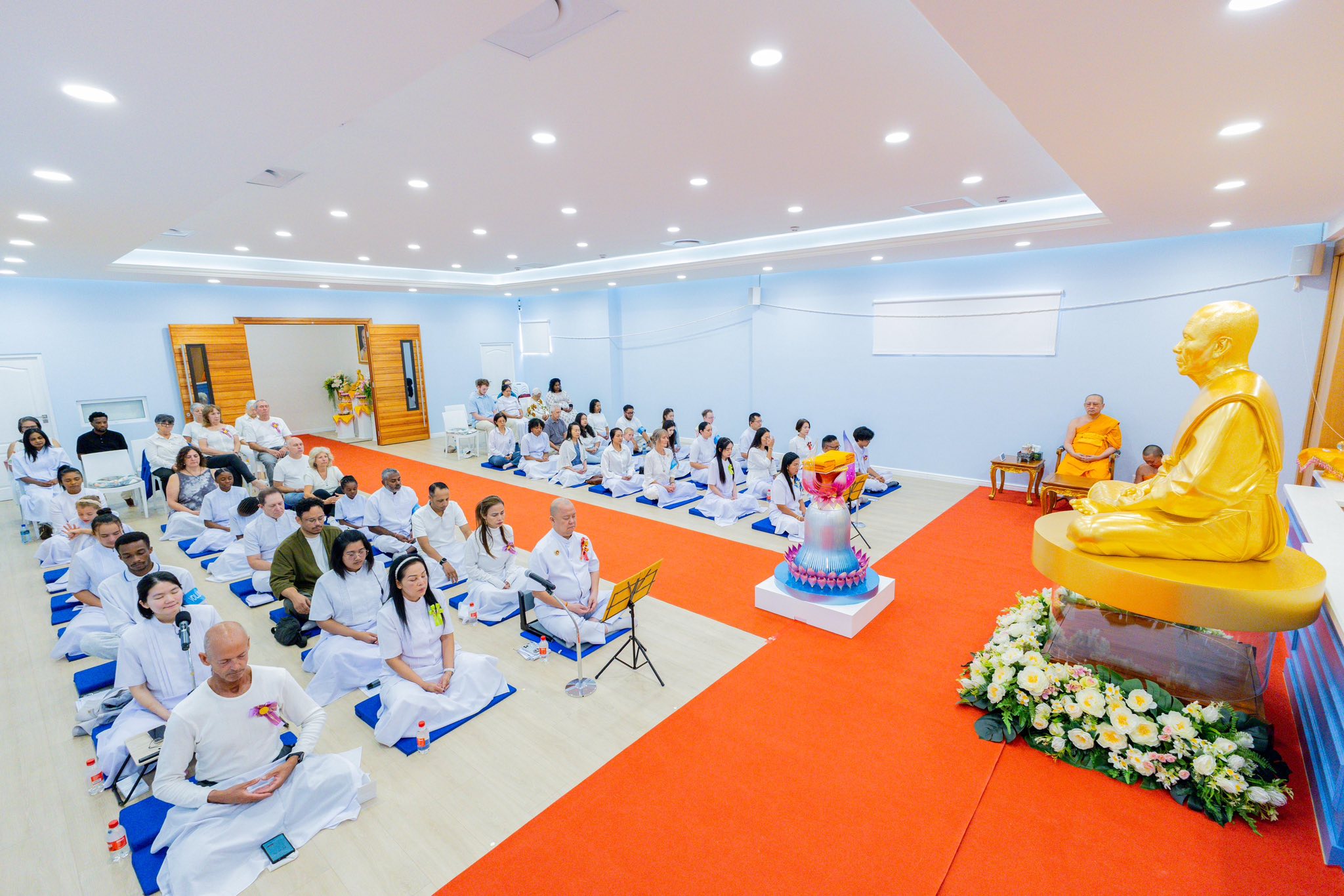วัดพุทธเคปทาวน์ จัดพิธีสมโภชรูปเหมือนพระมงคลเทพมุนี (สด จนฺทสโร) พระผู้ปราบมาร