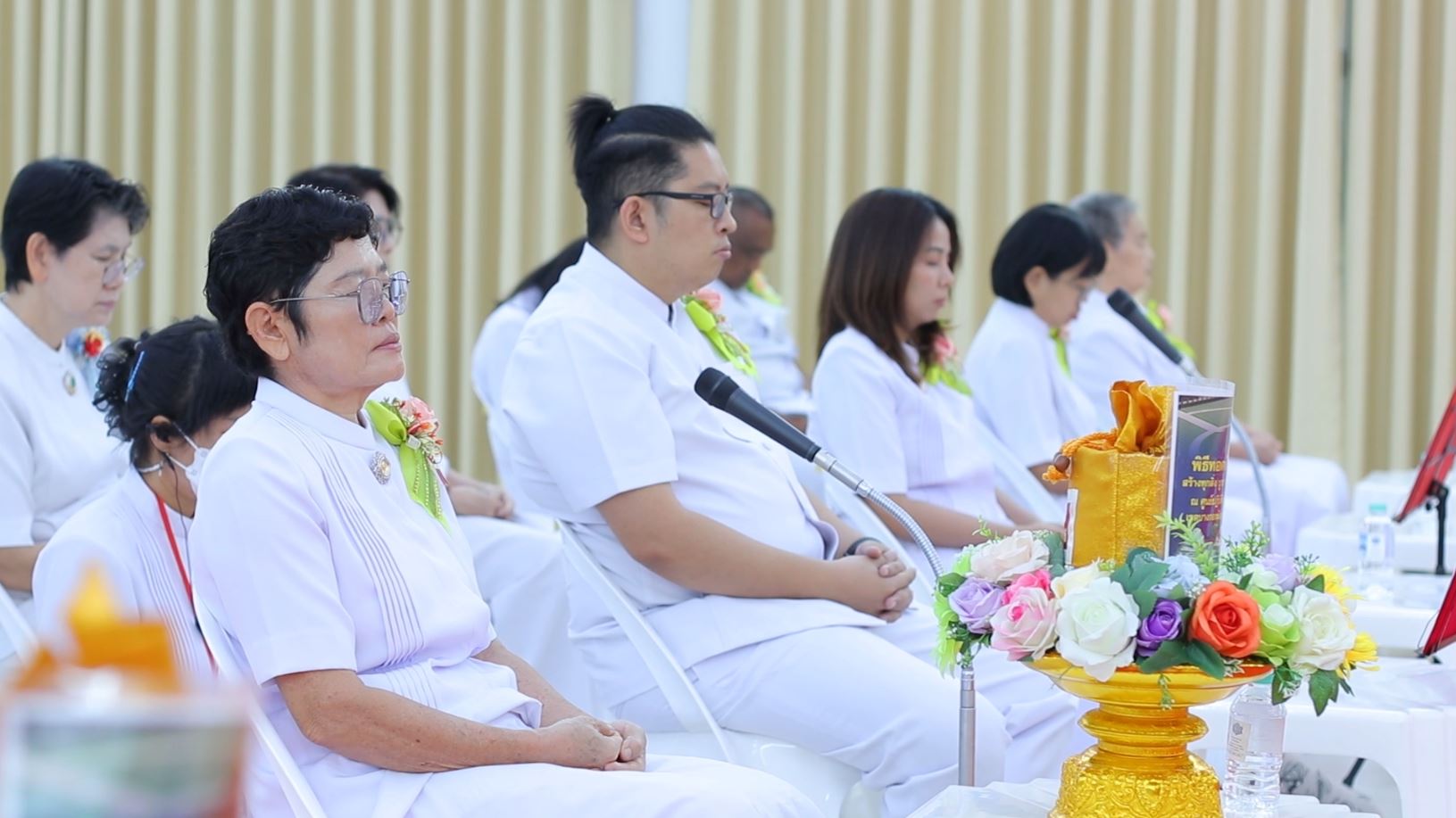 ศูนย์ปฏิบัติธรรมน้ำใสใจสว่าง จัดพิธีทอดผ้าป่าสร้างโรงครัวและหอฉันคุณยายอาจารย์ฯ