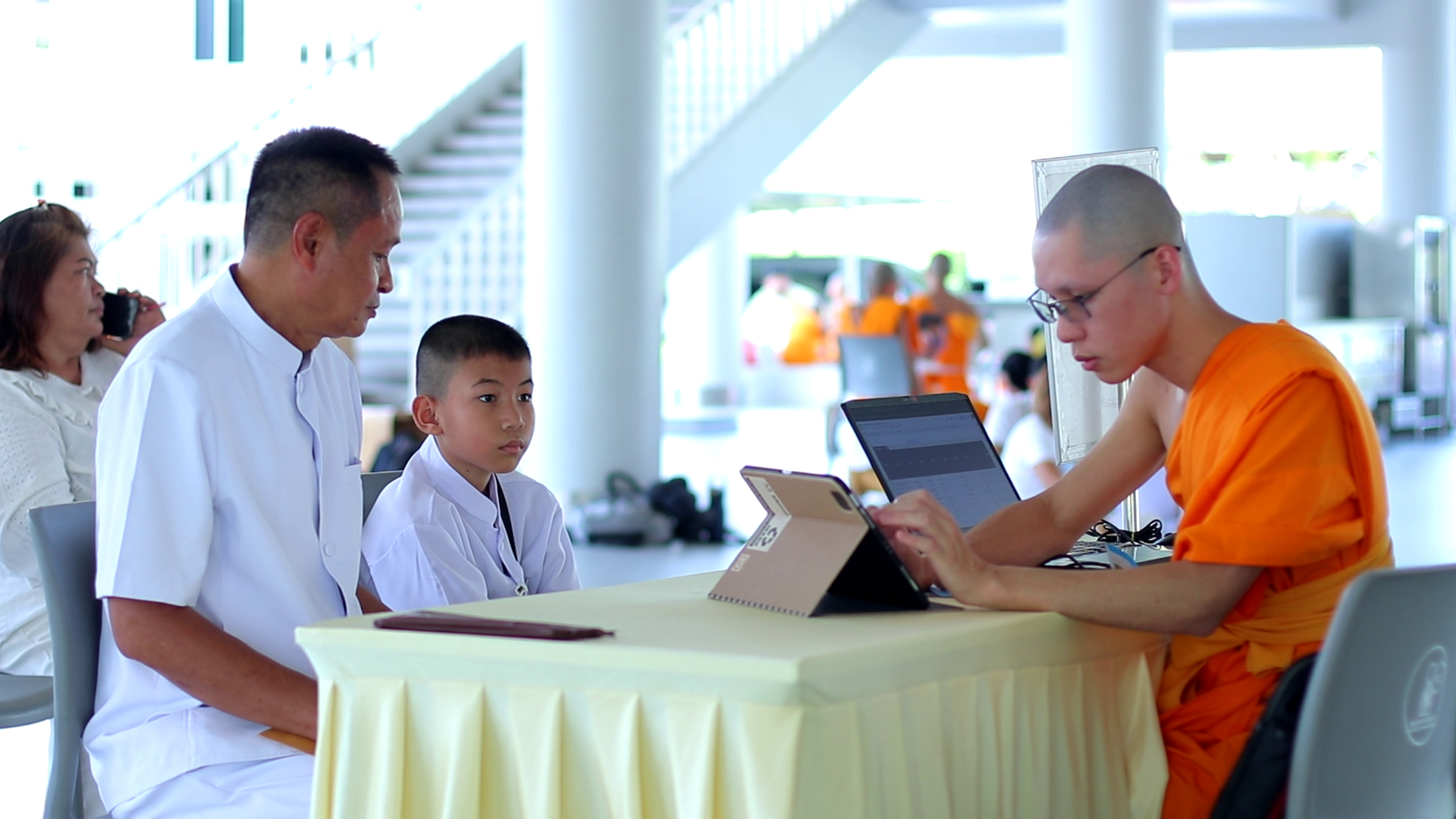 บรรยากาศเปิดรับสมัครเยาวชนชาย เข้าร่วมโครงการหน่อแก้วเปรียญธรรม รุ่นที่ 14