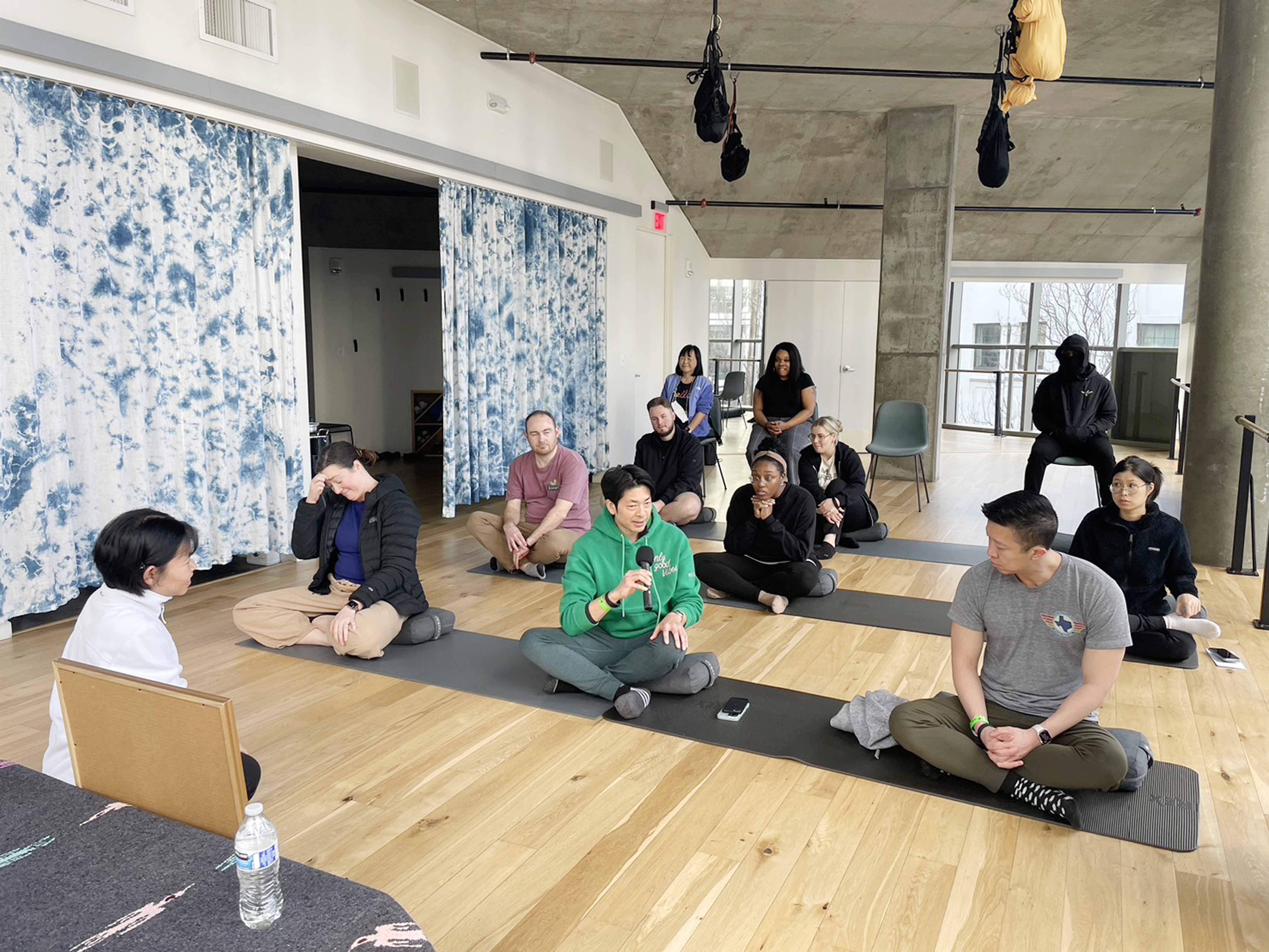 วัดพระธรรมกายออเรกอน จัดกิจกรรมคลาสสมาธิสำหรับชาวท้องถิ่น