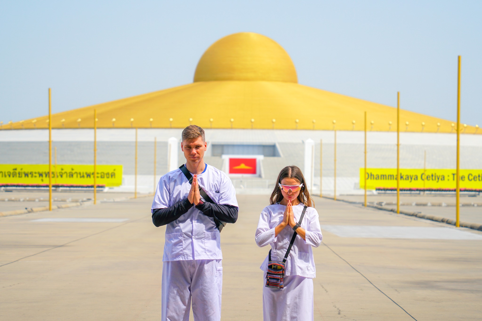ชาวรัสเซีย เดินทางมาเยี่ยมชมวัดพระธรรมกาย