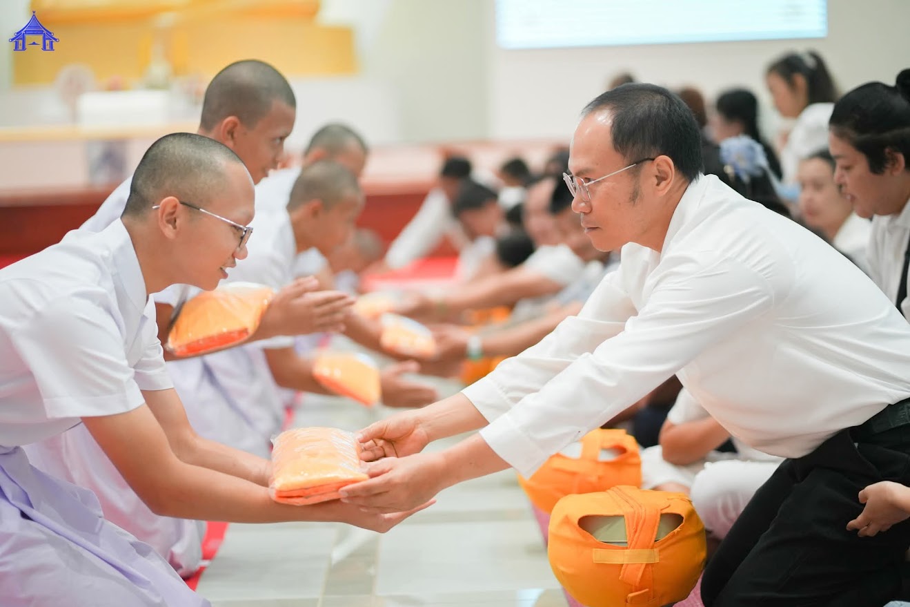 ธุดงคสถานล้านนา จัดโครงการอุปสมบทหมู่บูชาธรรม 75 ปี พระภาวนาธรรมวิเทศ และโครงการบรรพชาสามเณรลูกแก้วล้านนา