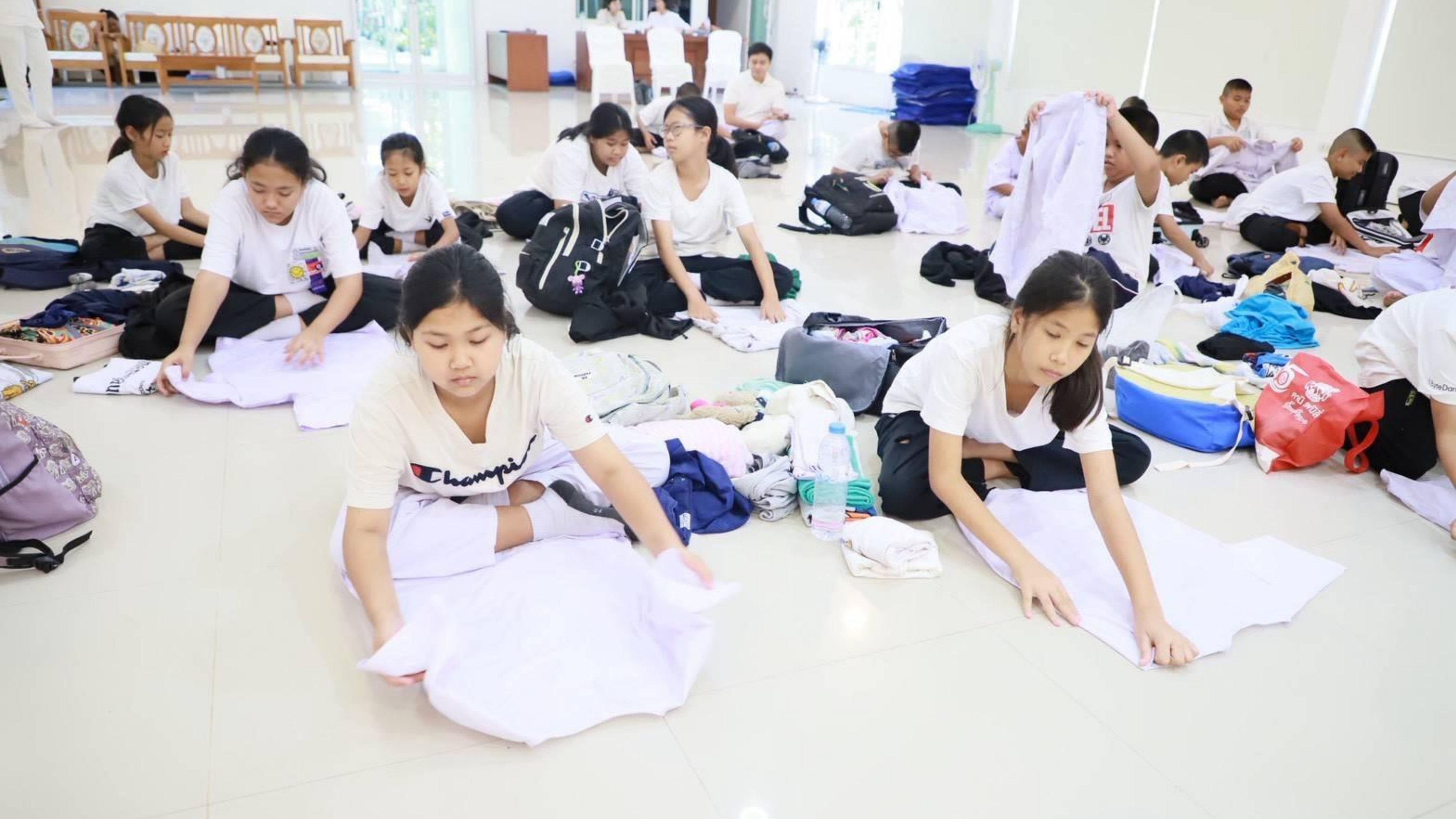 ศูนย์อบรมเยาวชนลาดหลุมแก้ว ร่วมกับ โรงเรียนบ้านคลองขวางบน จัดโครงการโรงเรียนวิถีพุทธ