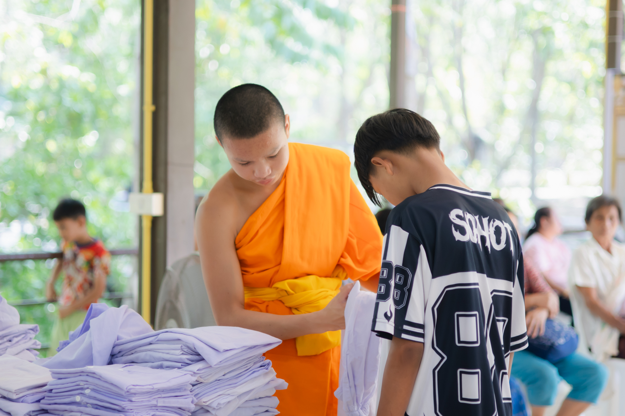 บรรยากาศการรายตัวเข้าร่วมอบรมโครงการบรรพชาสามเณรภาคฤดูร้อน ณ ศูนย์ปฏิบัติธรรมแก้วเมืองเลย