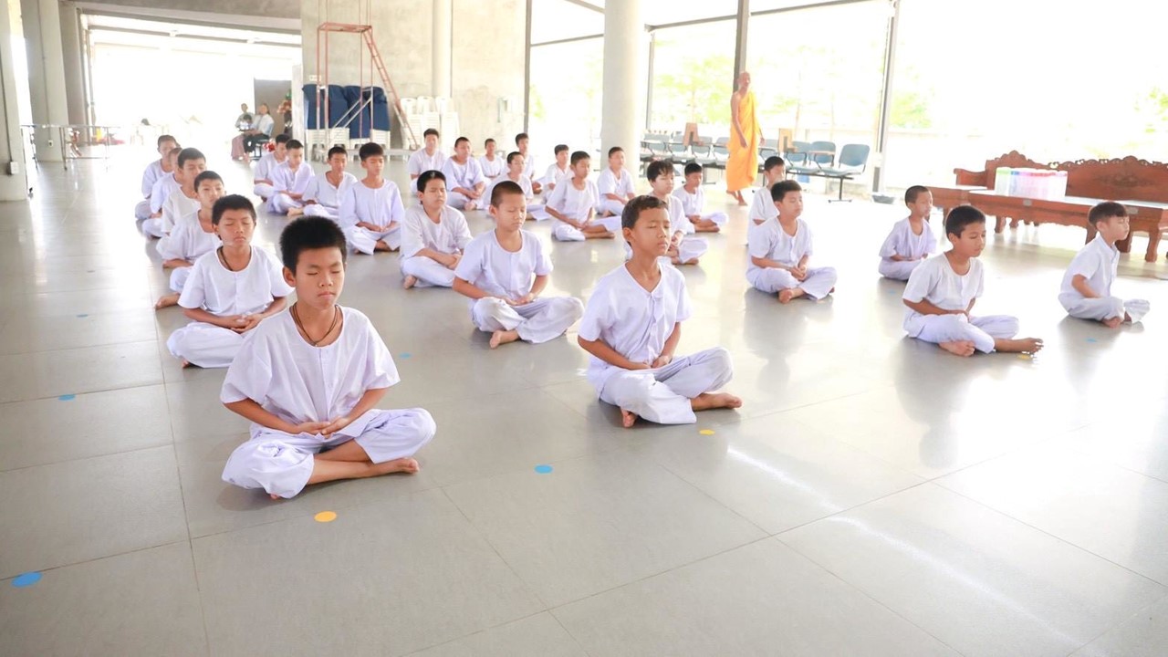 บรรยากาศการอบรมเตรียมความพร้อมก่อนบรรพชาสามเณรภาคฤดูร้อน ณ ศูนย์ปฏิบัติธรรมสมุทรปราการ