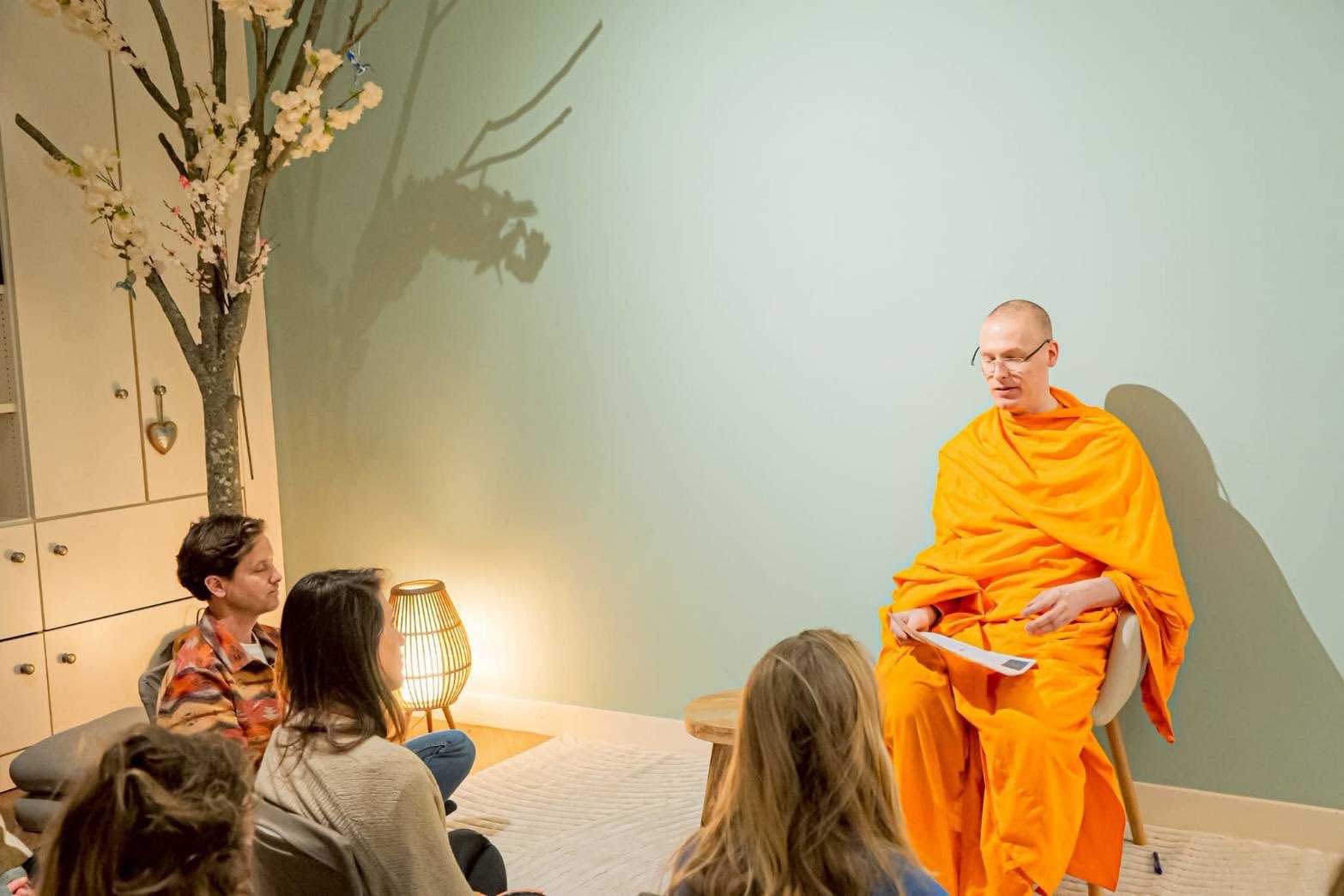 A meditation course by Venerable Sander Khemadhammo in the Netherlands