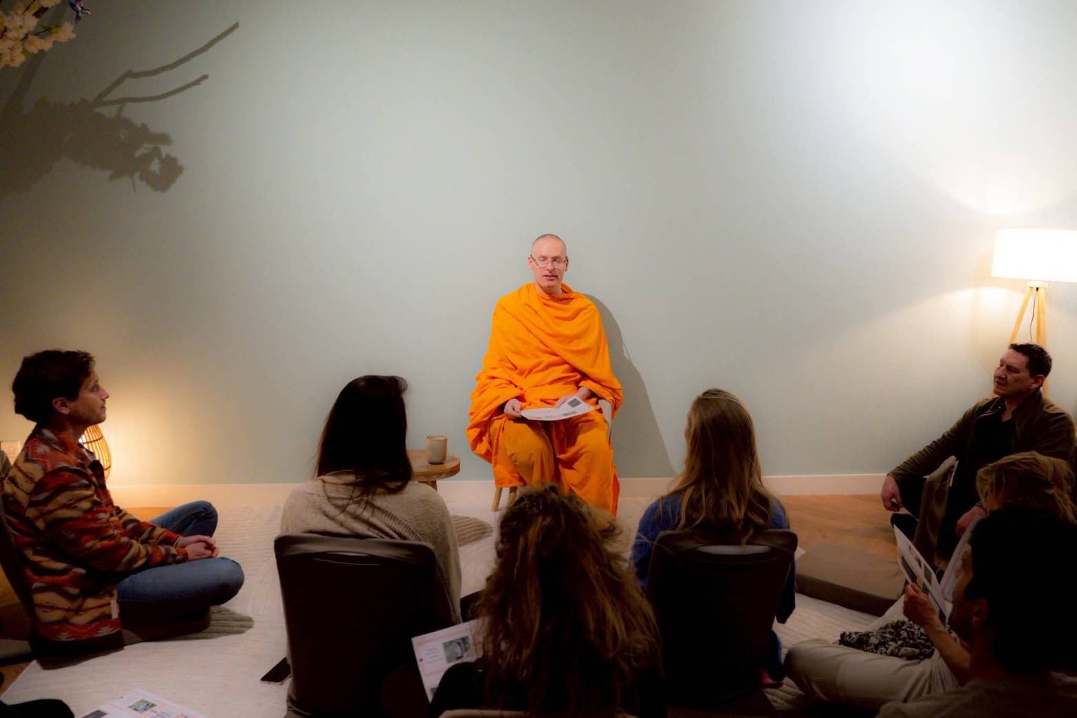 A meditation course by Venerable Sander Khemadhammo in the Netherlands