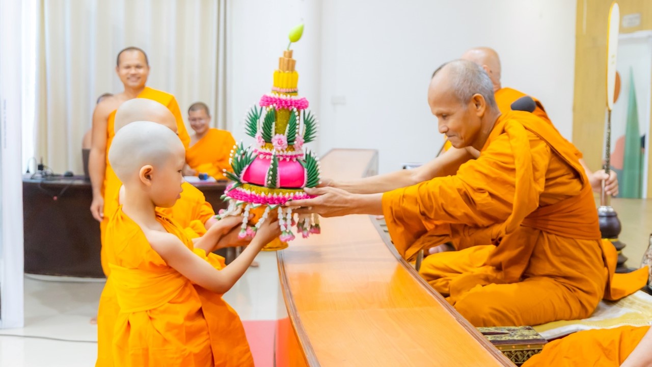 ศูนย์อบรมเยาวชนบางปะหัน จัดโครงการบรรพชาสามเณรภาคฤดูร้อน