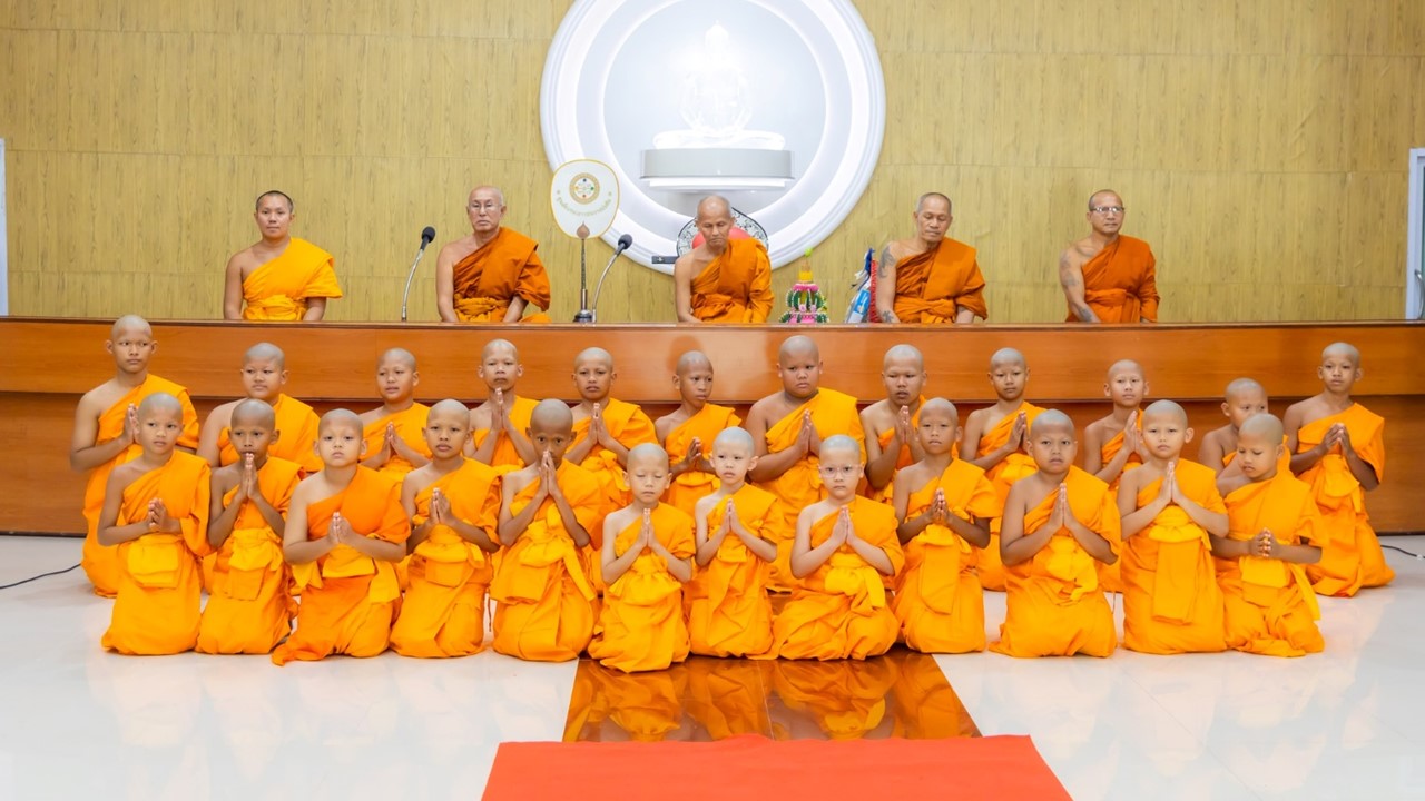 ศูนย์อบรมเยาวชนบางปะหัน จัดโครงการบรรพชาสามเณรภาคฤดูร้อน