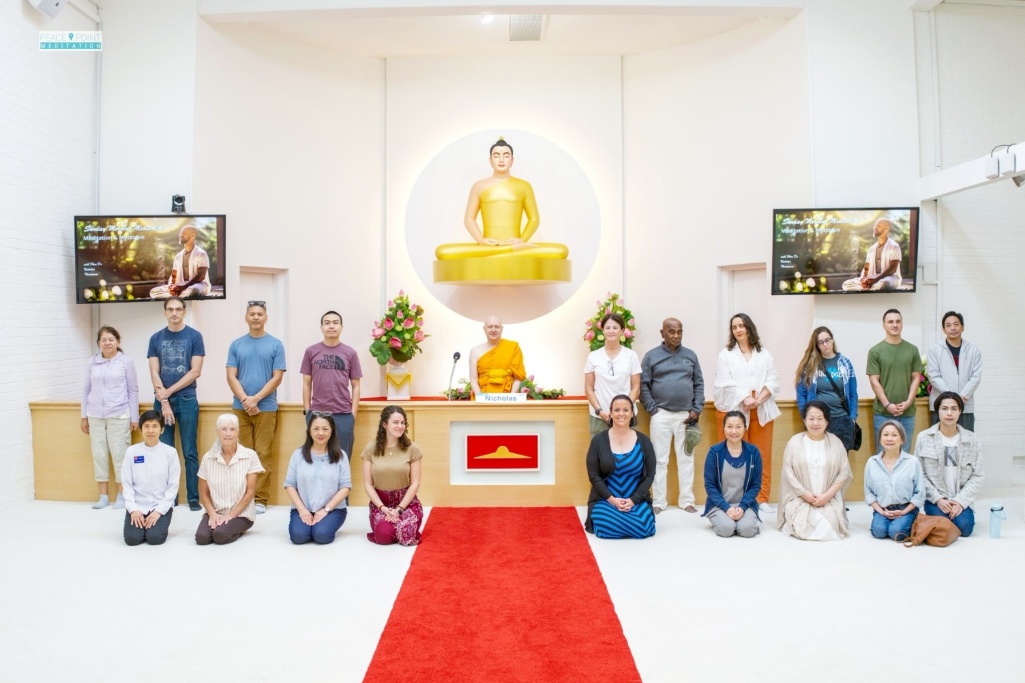 วัดพระธรรมกายแคลิฟอร์เนีย จัดกิจกรรมฝึกสมาธิให้กับชาวท้องถิ่น