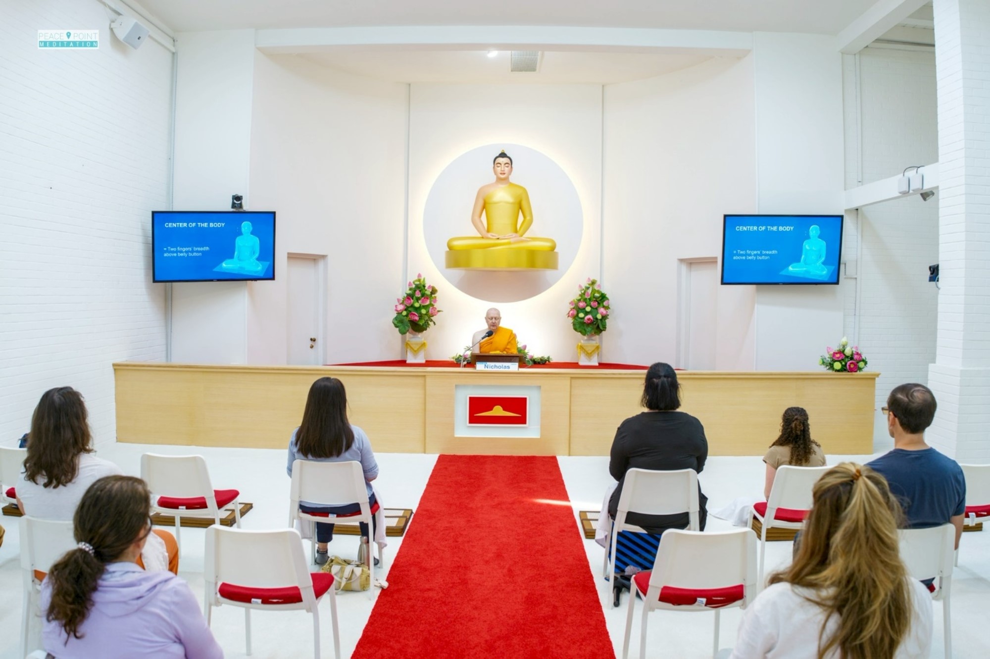 วัดพระธรรมกายแคลิฟอร์เนีย จัดกิจกรรมฝึกสมาธิให้กับชาวท้องถิ่น