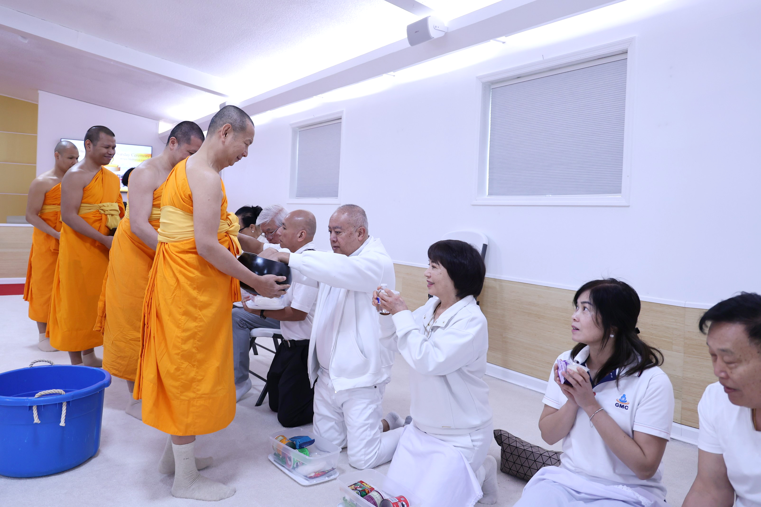 วัดพระธรรมกายจอร์เจีย จัดงานบุญวันอาทิตย์