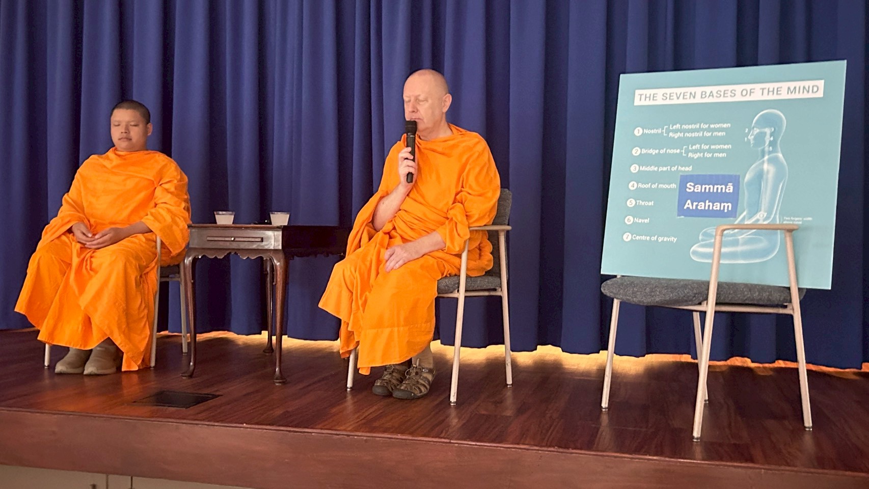 วัดพระธรรมกายแคลิฟอร์เนีย จัดกิจกรรมฝึกสมาธิให้กับสมาชิกผู้เกษียณอายุ ณ หมู่บ้านเวสท์มินสเตอร์ การ์เด้นส์