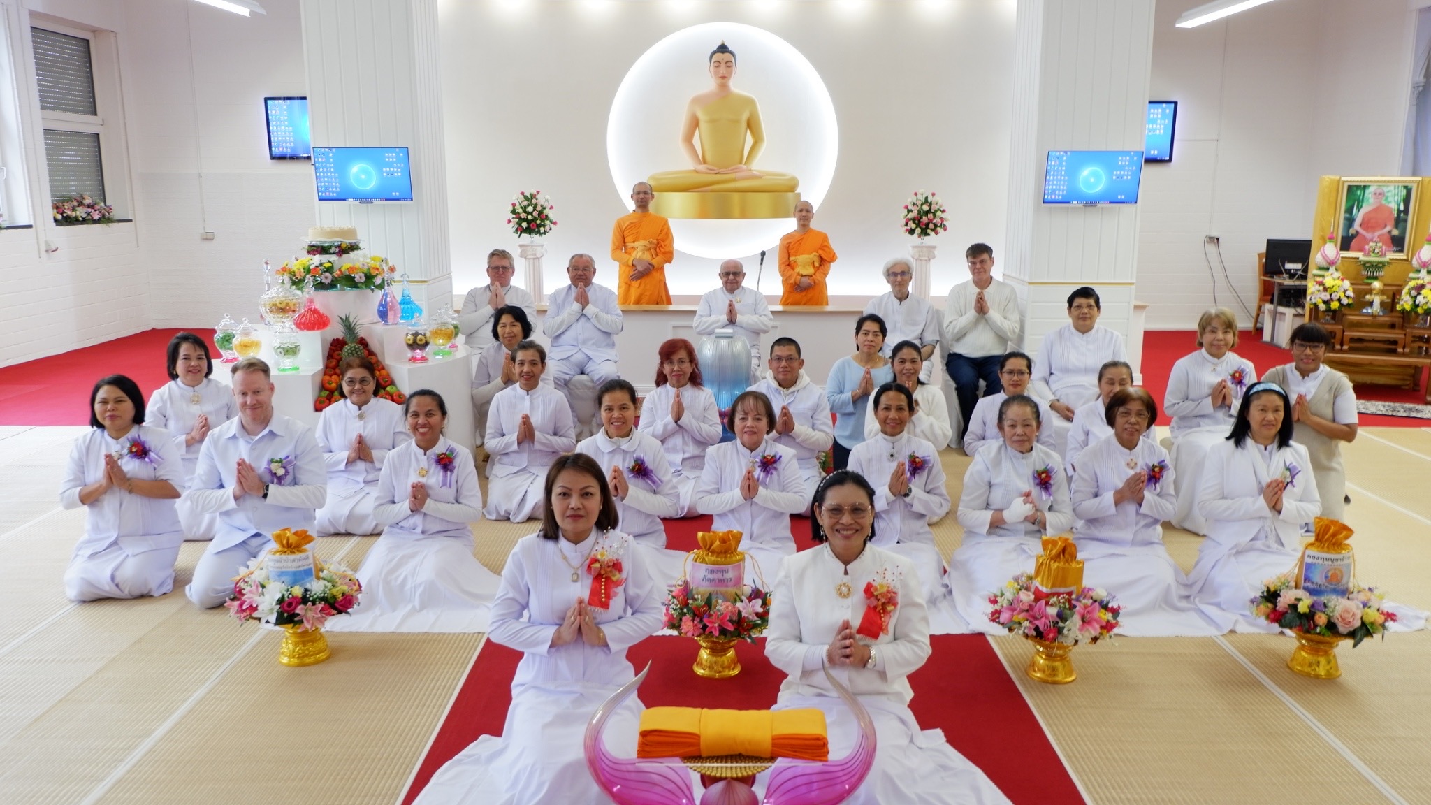 วัดพุทธนอร์ดไรน์-เวสท์ฟาเลน จัดงานบุญบูชาข้าวพระ