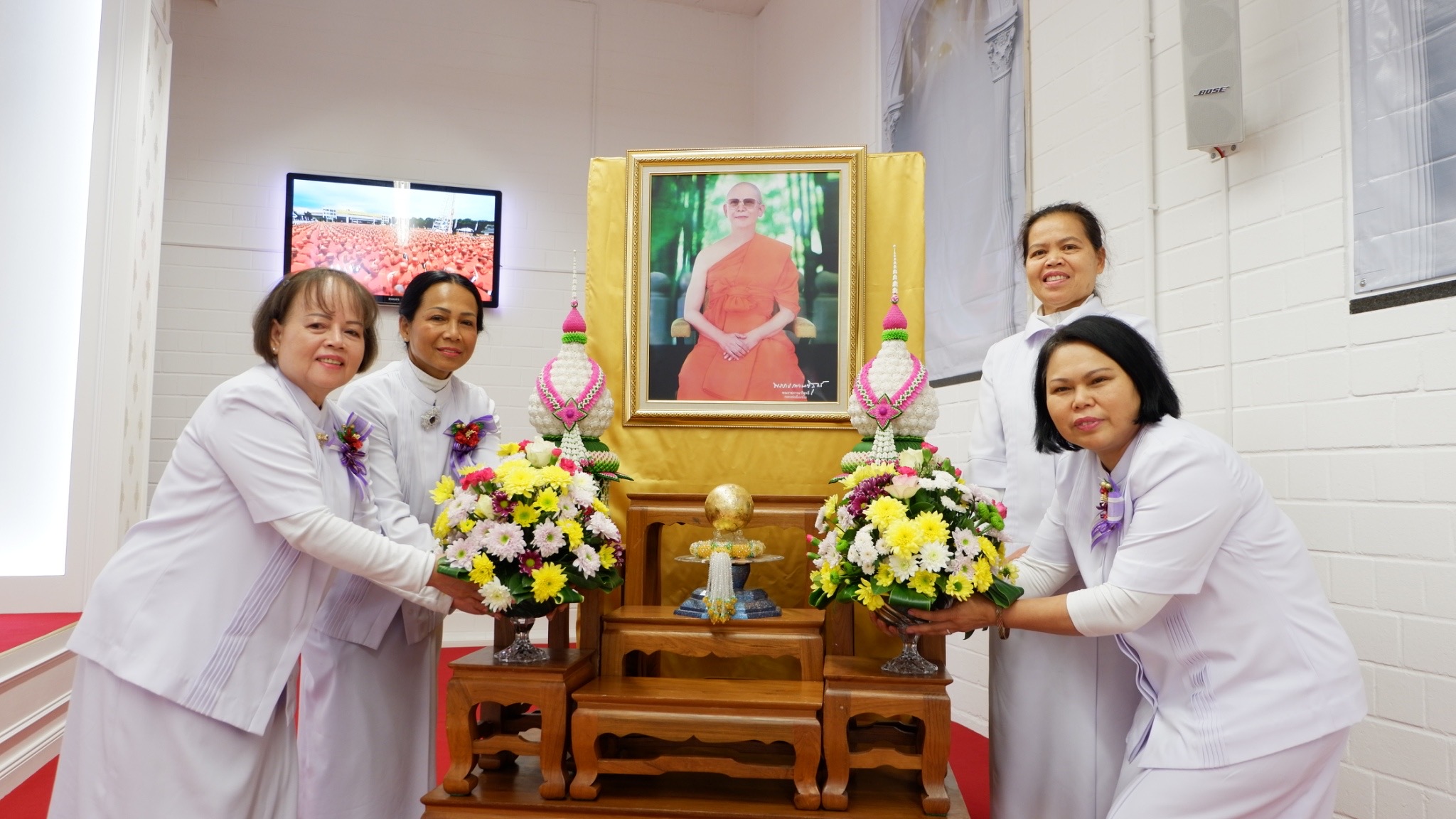 วัดพุทธนอร์ดไรน์-เวสท์ฟาเลน จัดงานบุญบูชาข้าวพระ