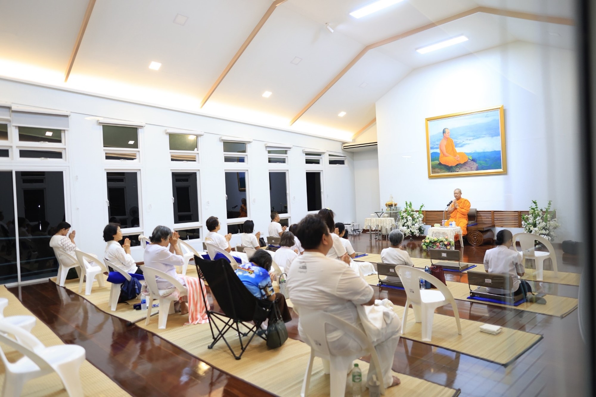 ศูนย์ปฏิบัติธรรมริมน้ำ จังหวัดกาญจนบุรี จัดโครงการปฏิบัติธรรมแก่พุทธศาสนิกชน