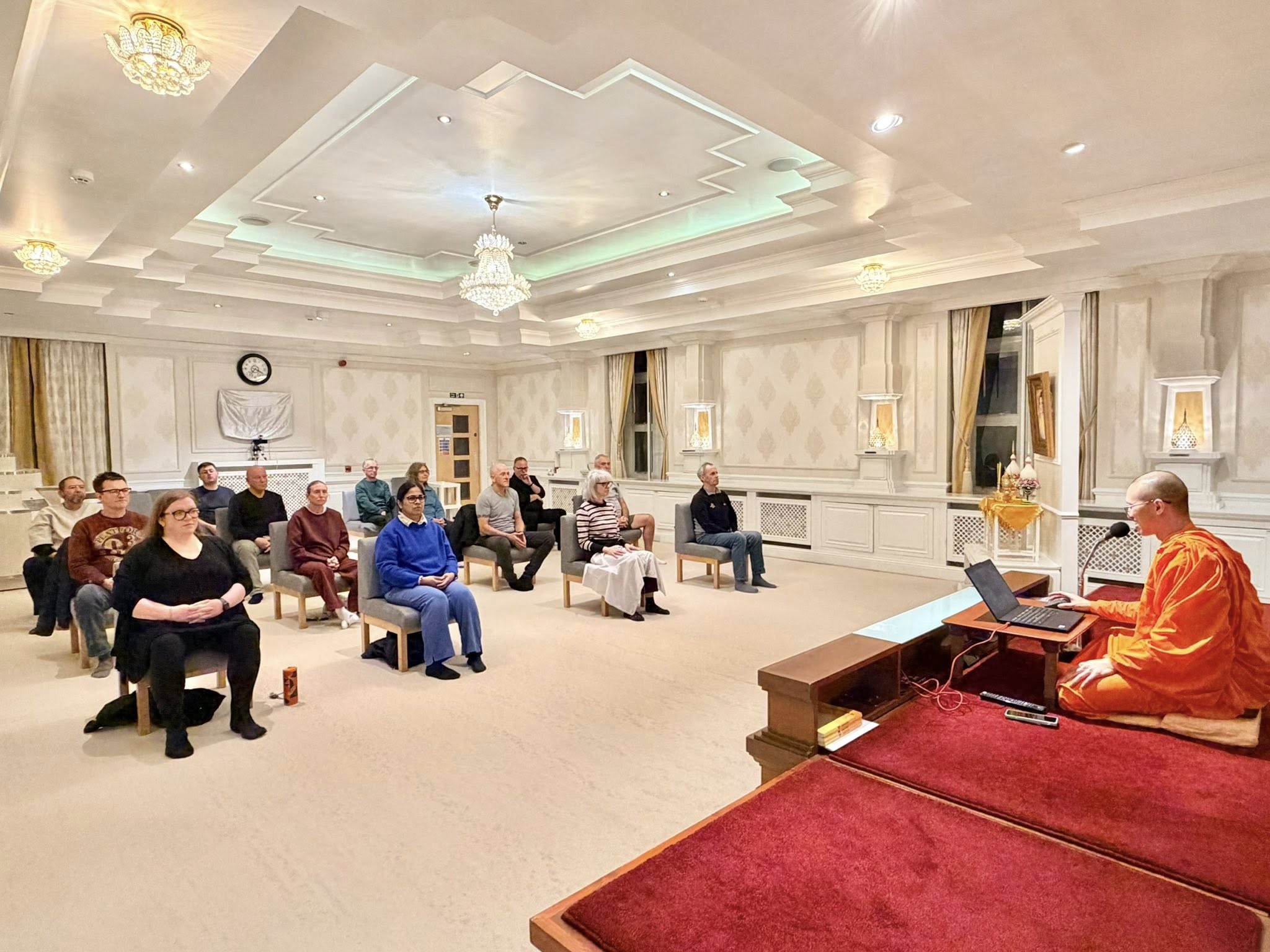 Wat Phra Dhammakaya Newcastle hosts a weekend meditation program for the locals