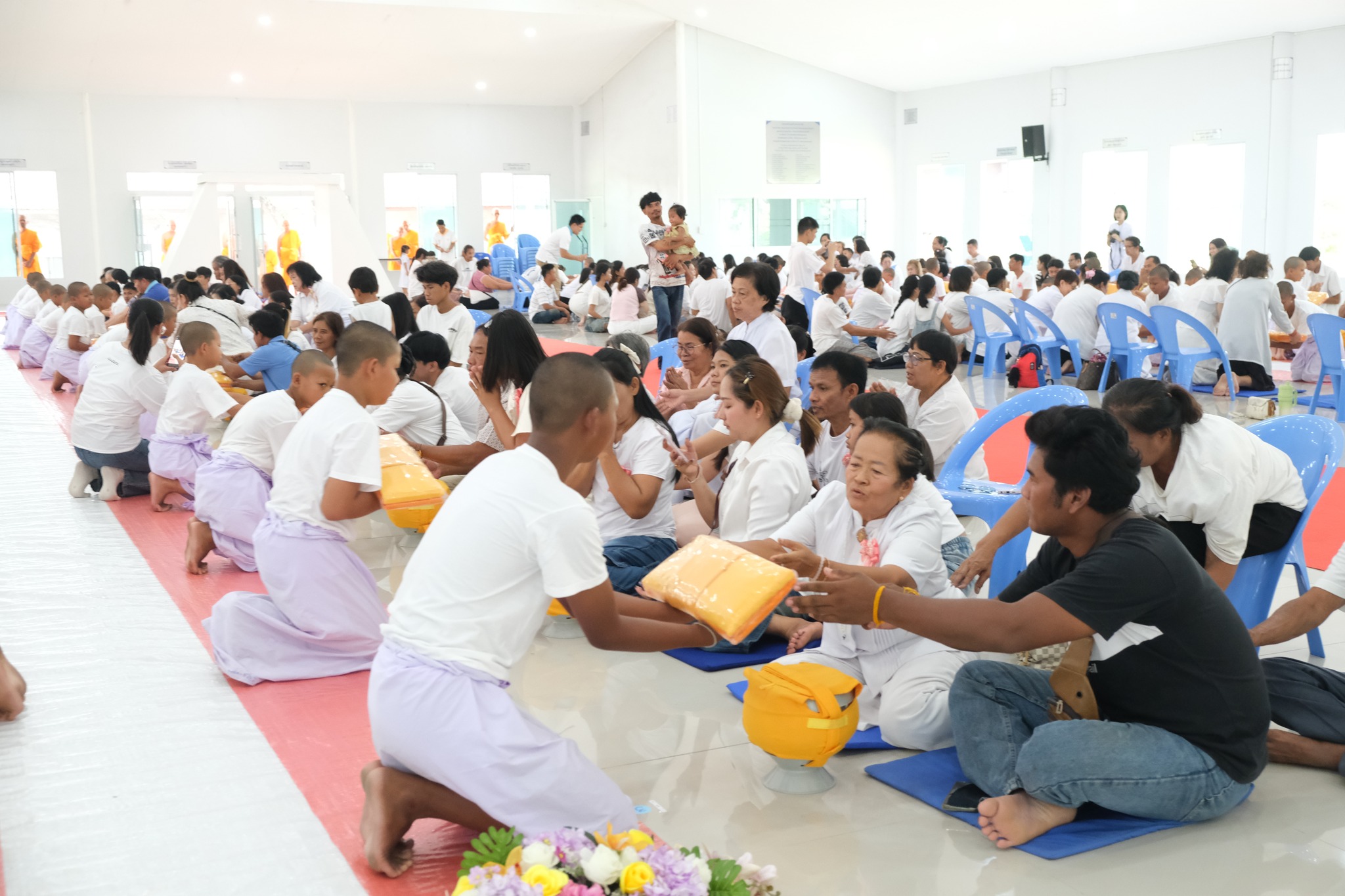 ศูนย์อบรมเยาวชนนครปฐม จัดพิธีบรรพชาสามเณร